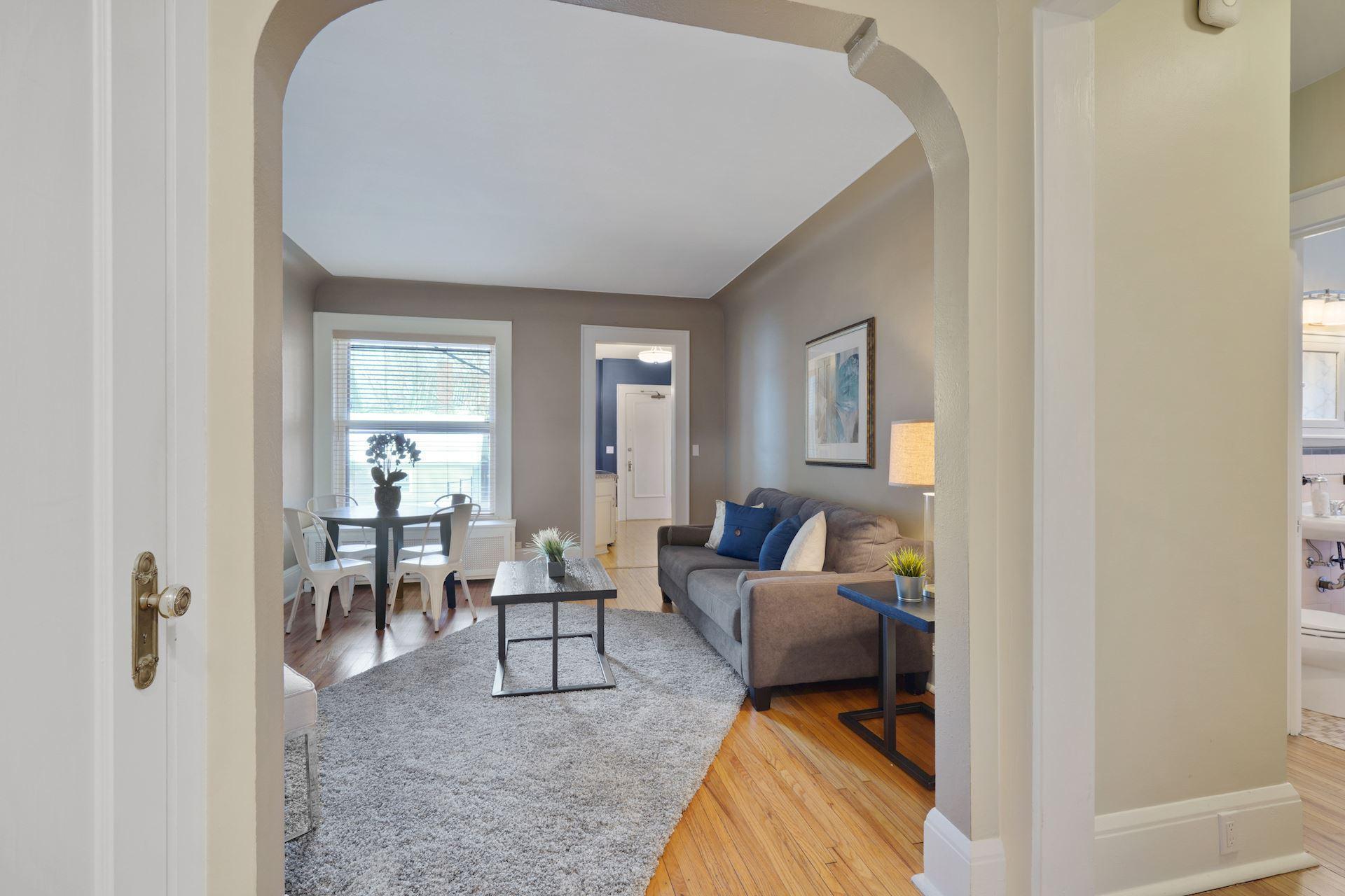 2606 Humboldt Avenue S Unit: 3