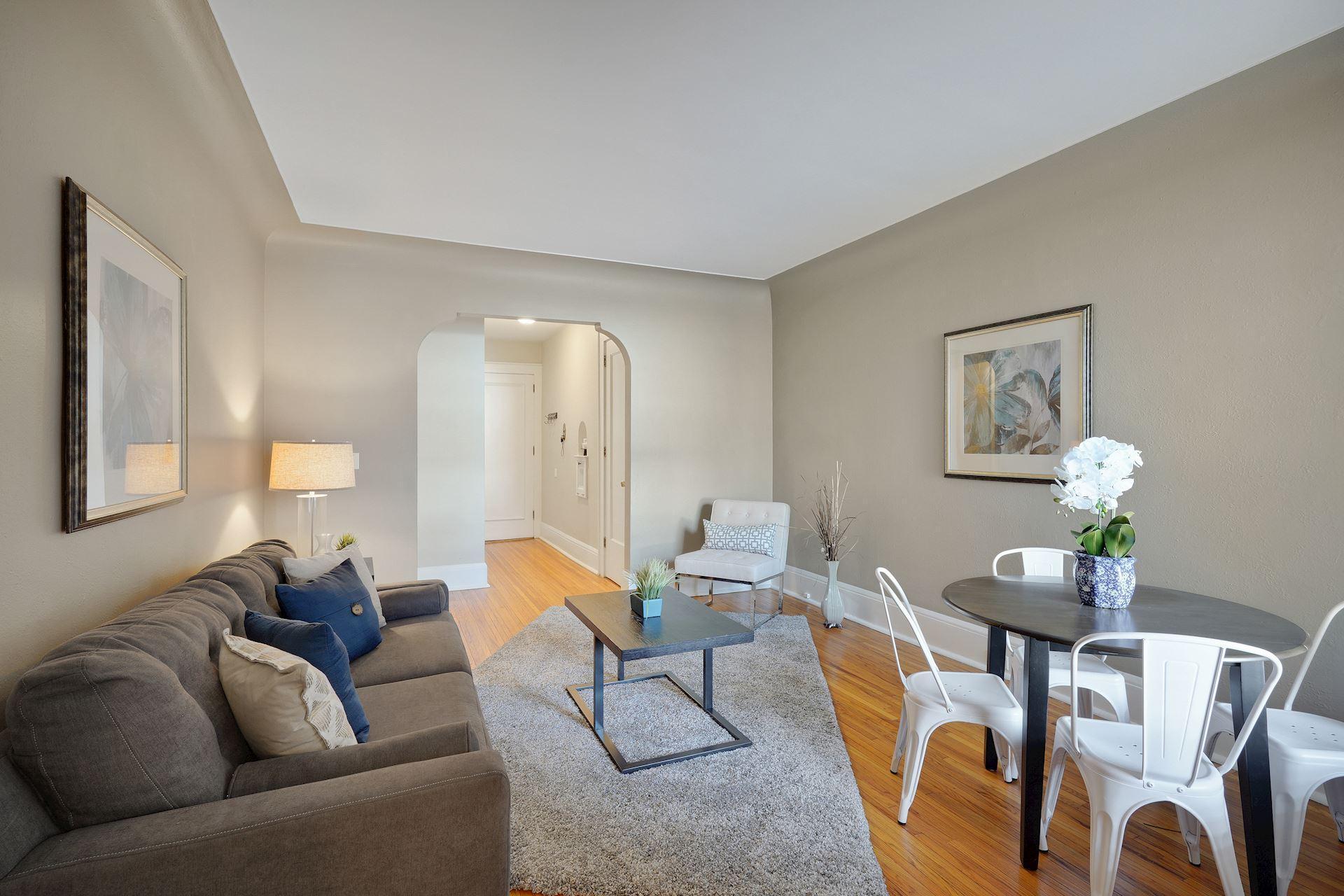2606 Humboldt Avenue S Unit: 3