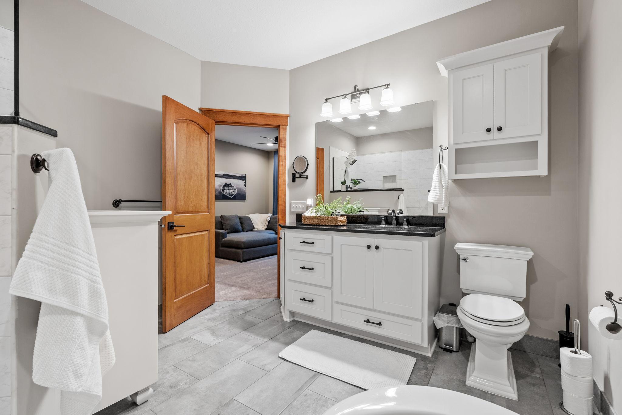 17400 Sunset Trail SW