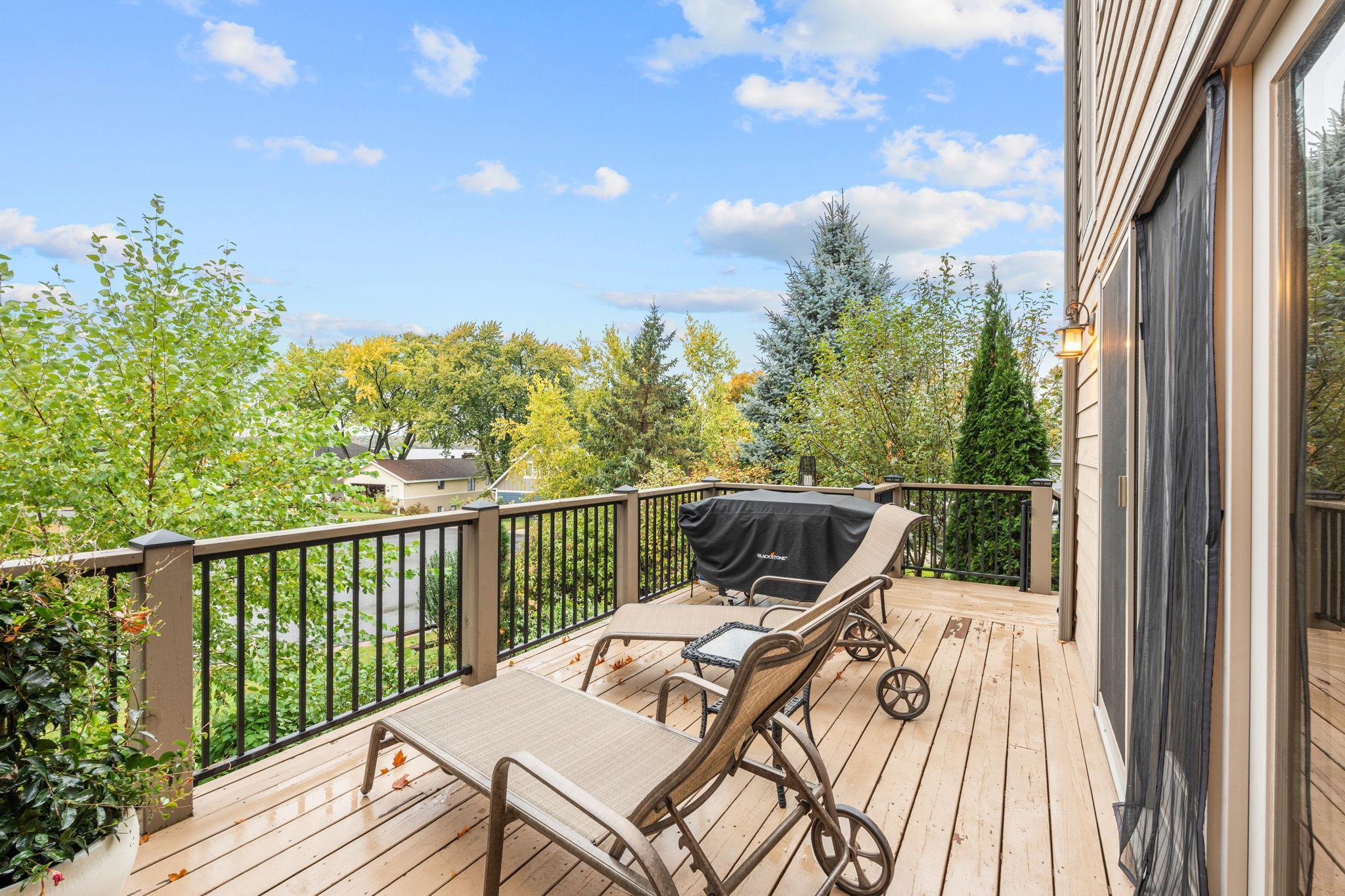 17400 Sunset Trail SW