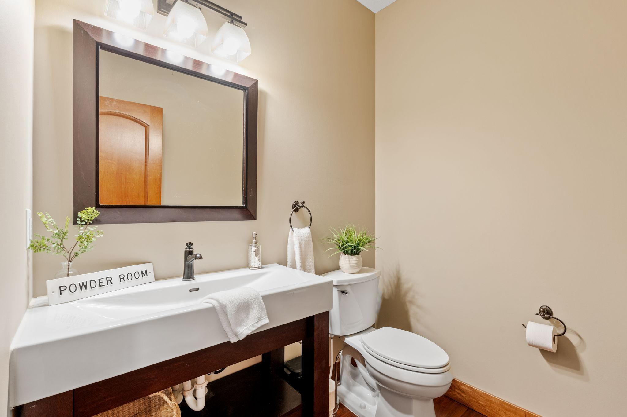 17400 Sunset Trail SW