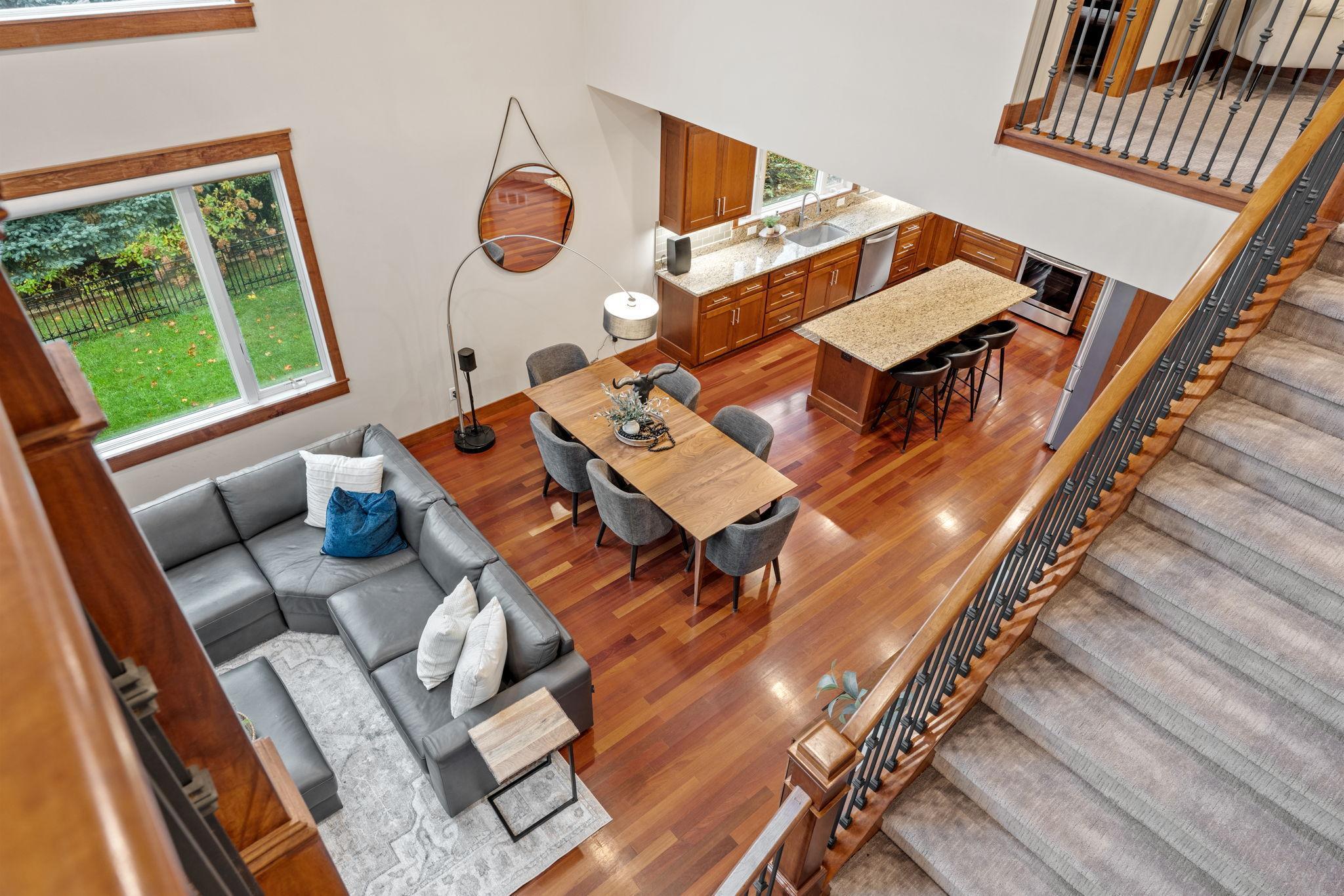 17400 Sunset Trail SW