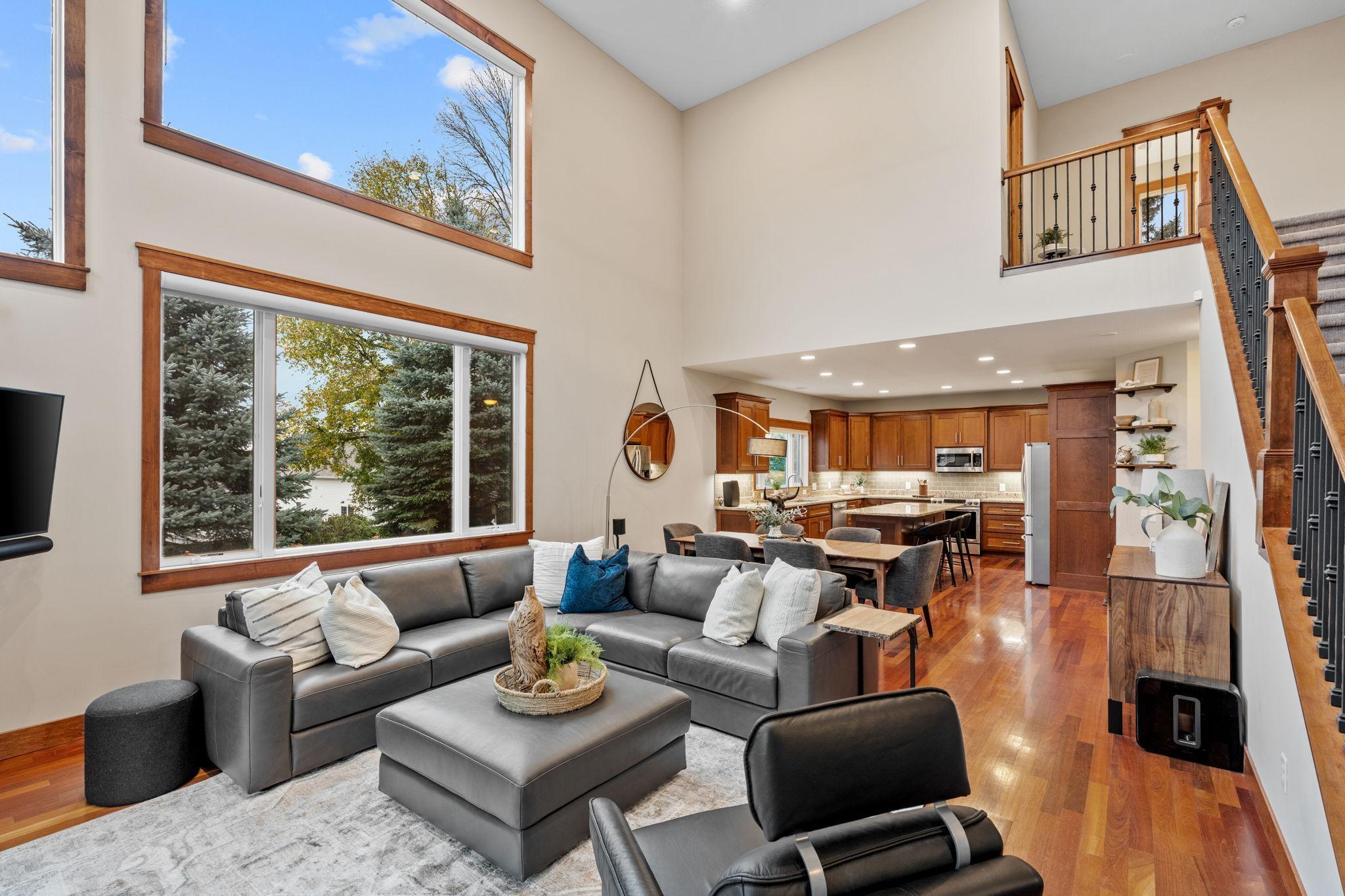 17400 Sunset Trail SW