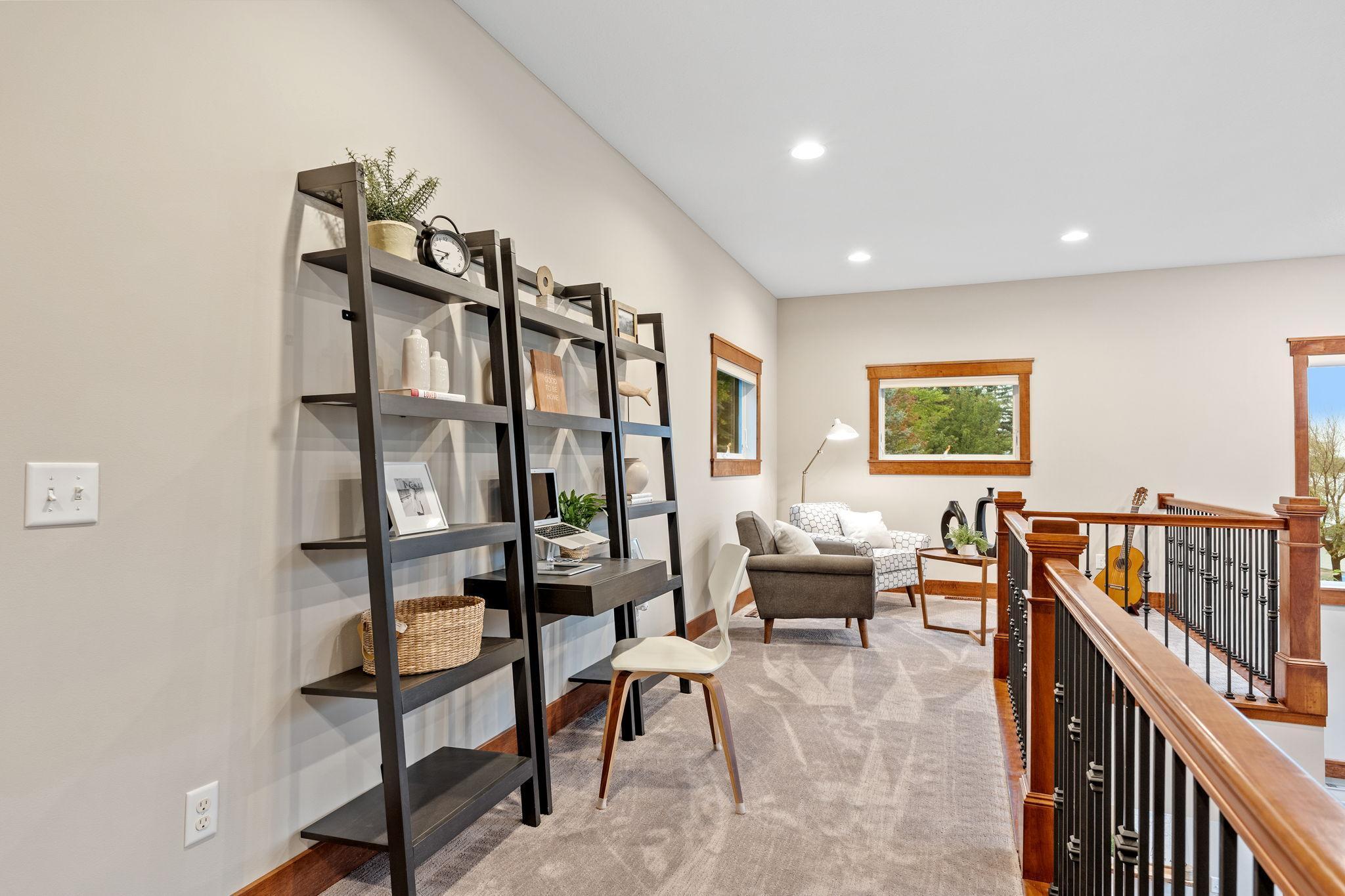 17400 Sunset Trail SW