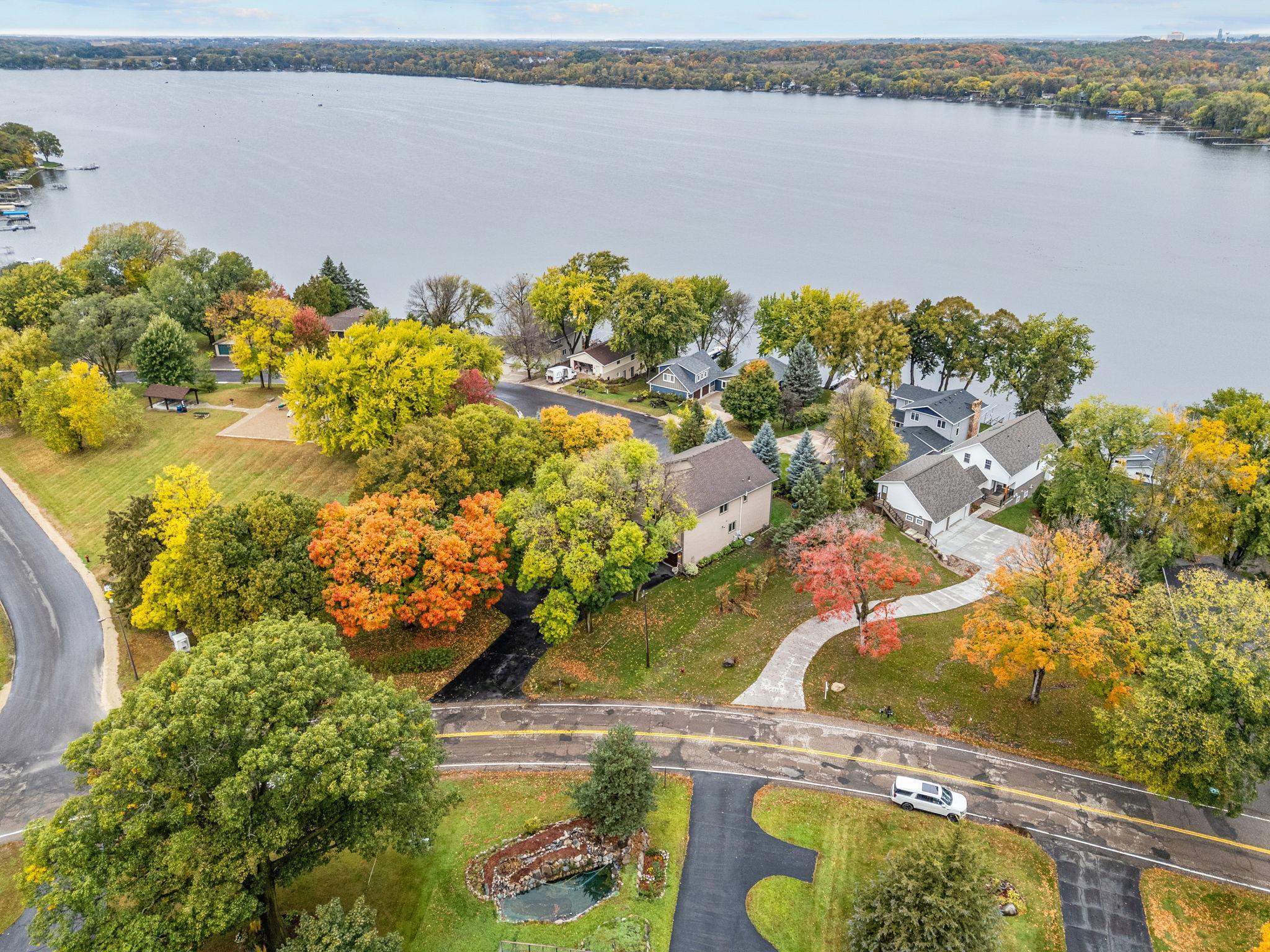 17400 Sunset Trail SW