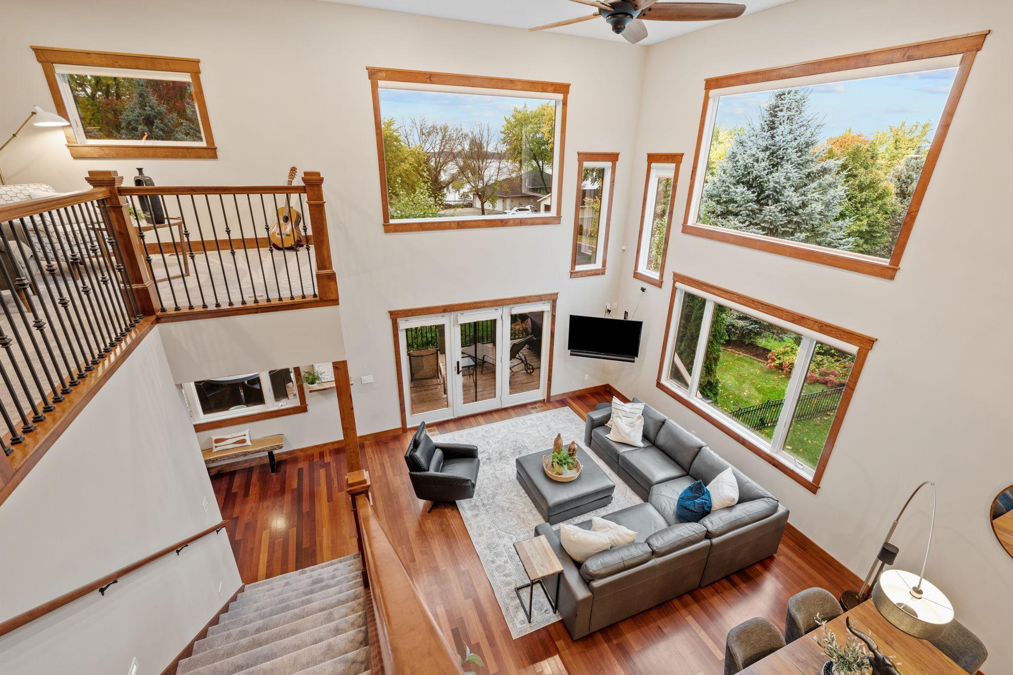 17400 Sunset Trail SW