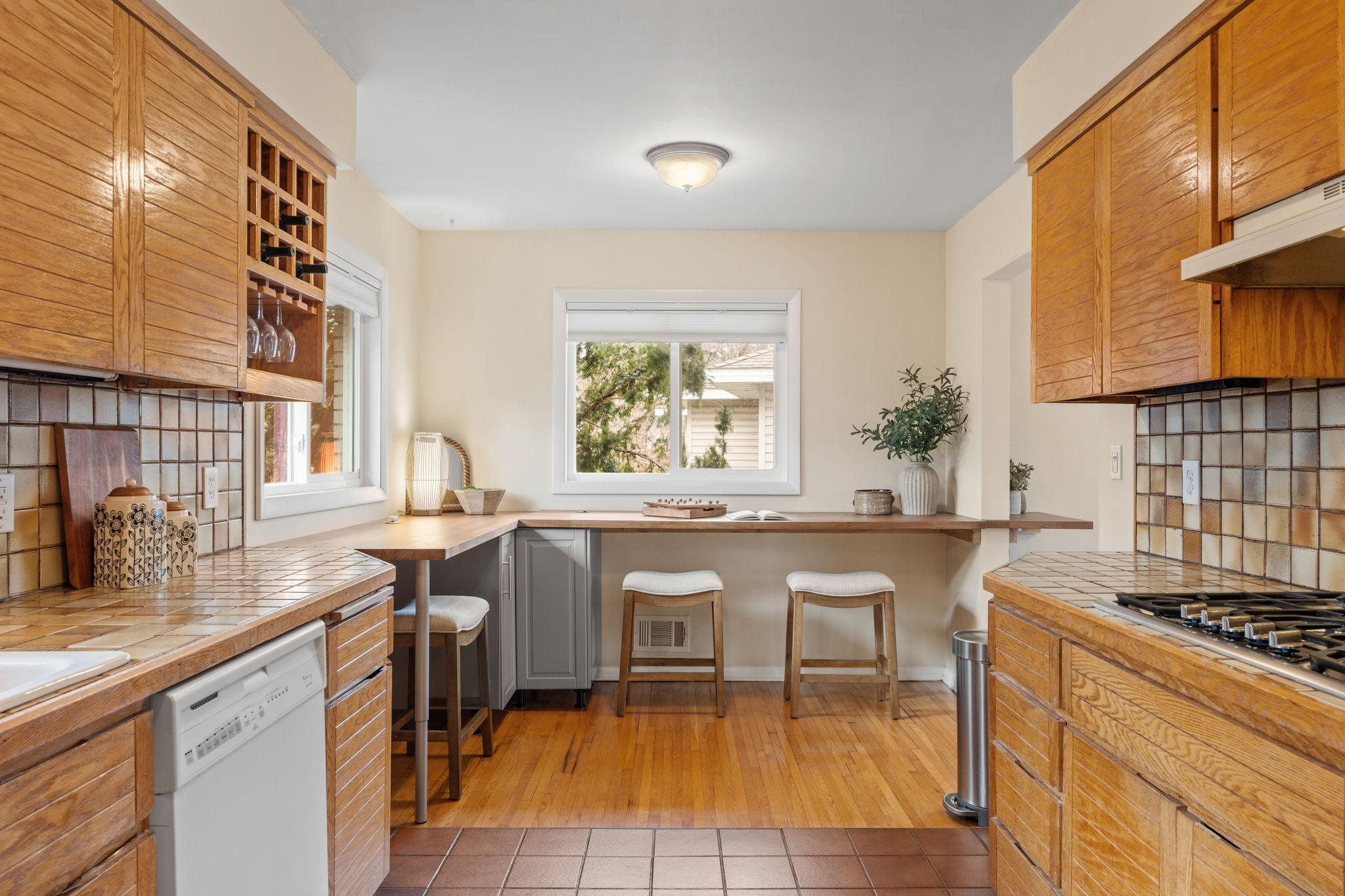 8806 Minnetonka Boulevard