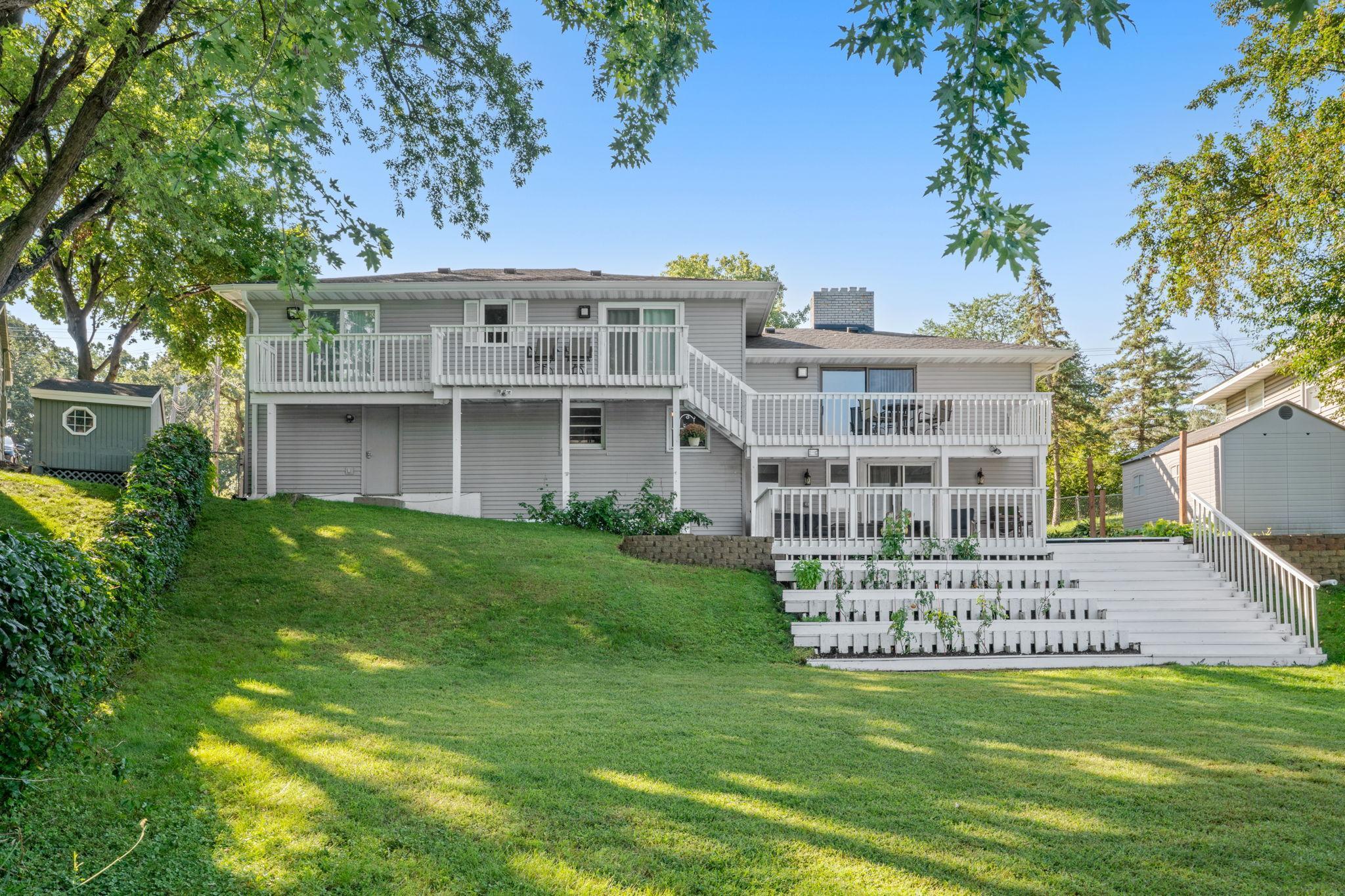 8806 Minnetonka Boulevard