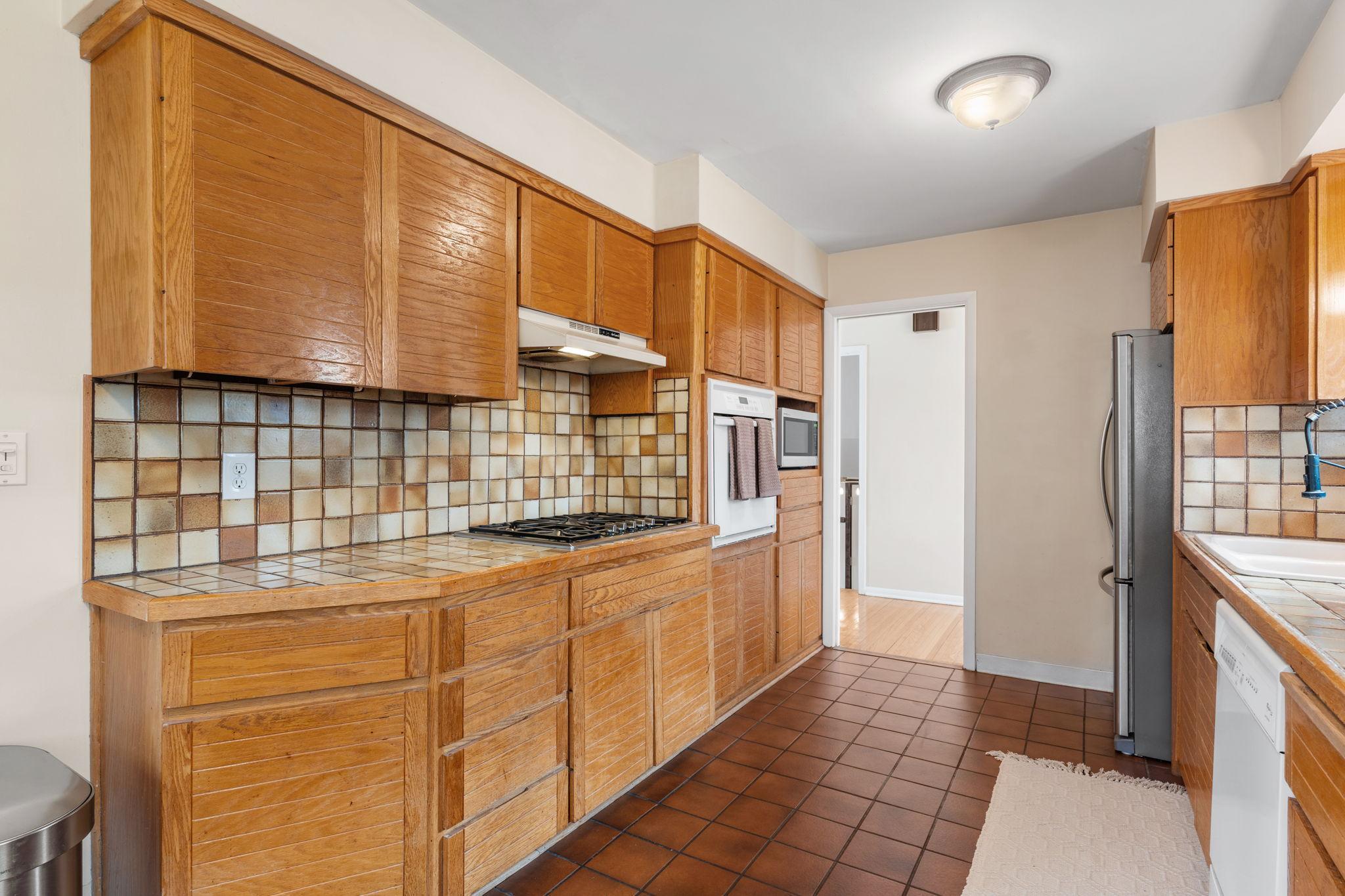 8806 Minnetonka Boulevard