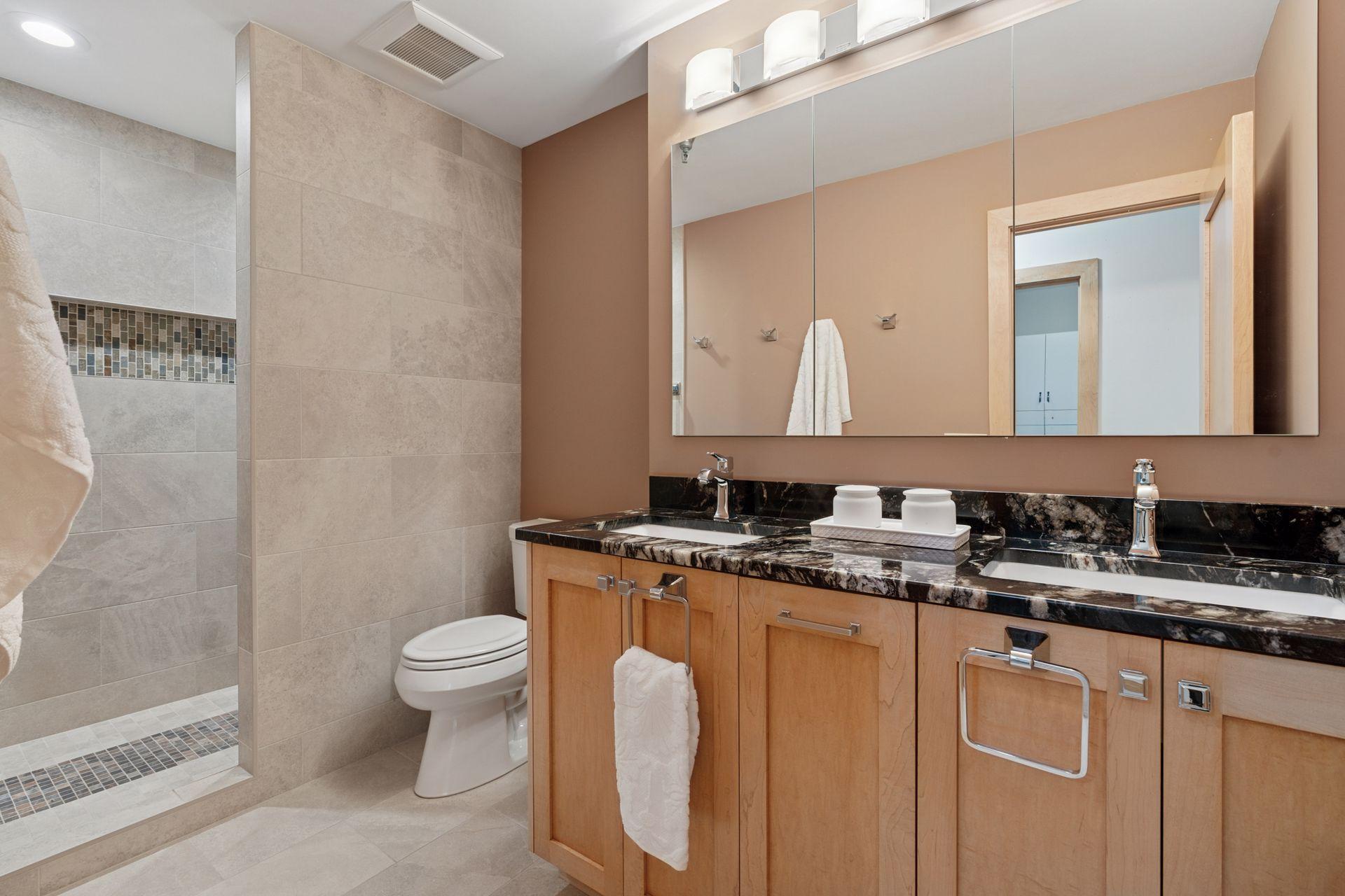 401 S 1st Street Unit: 1812
