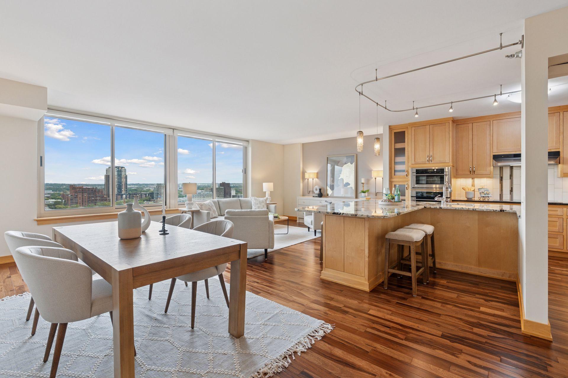 401 S 1st Street Unit: 1812