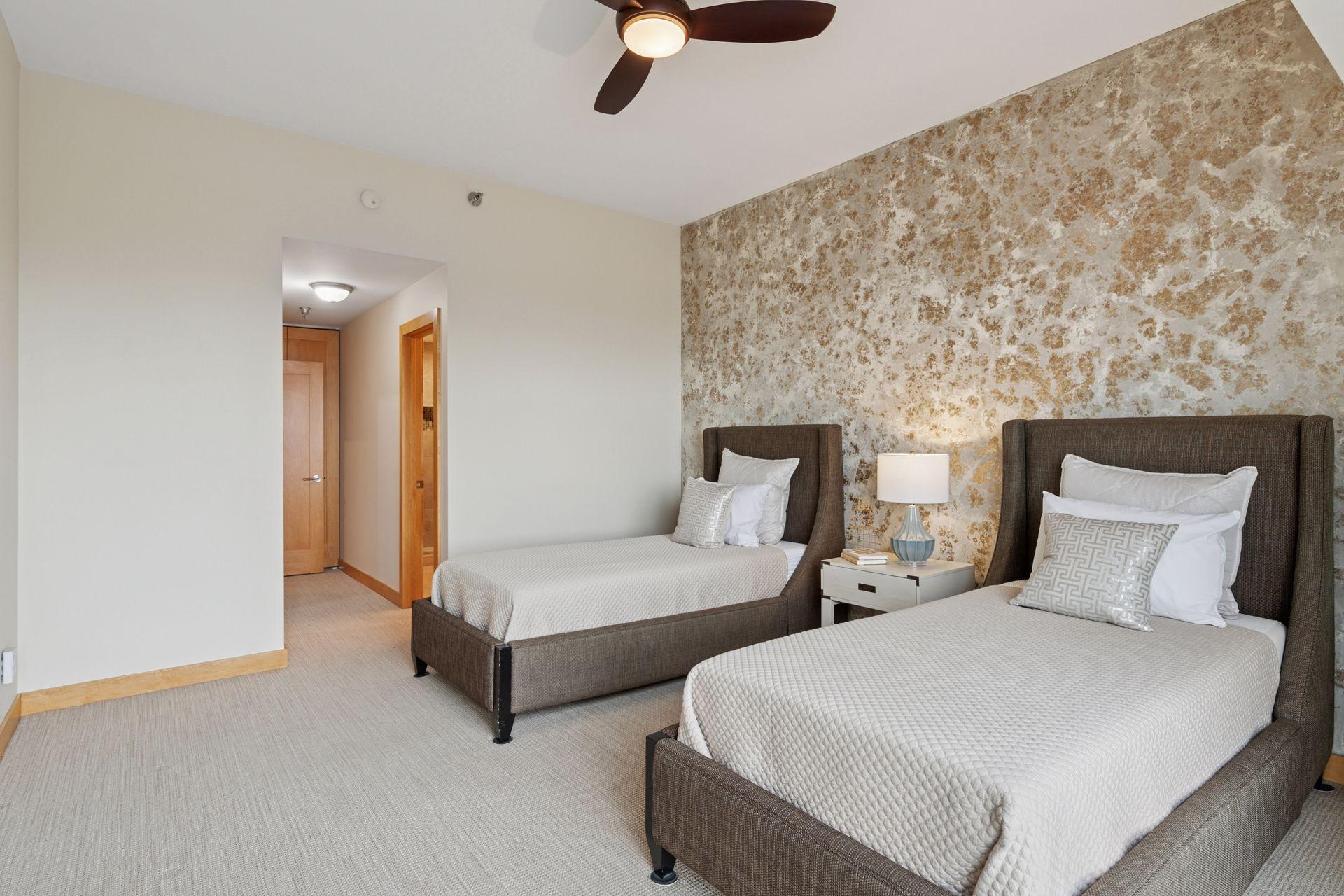 401 S 1st Street Unit: 1812