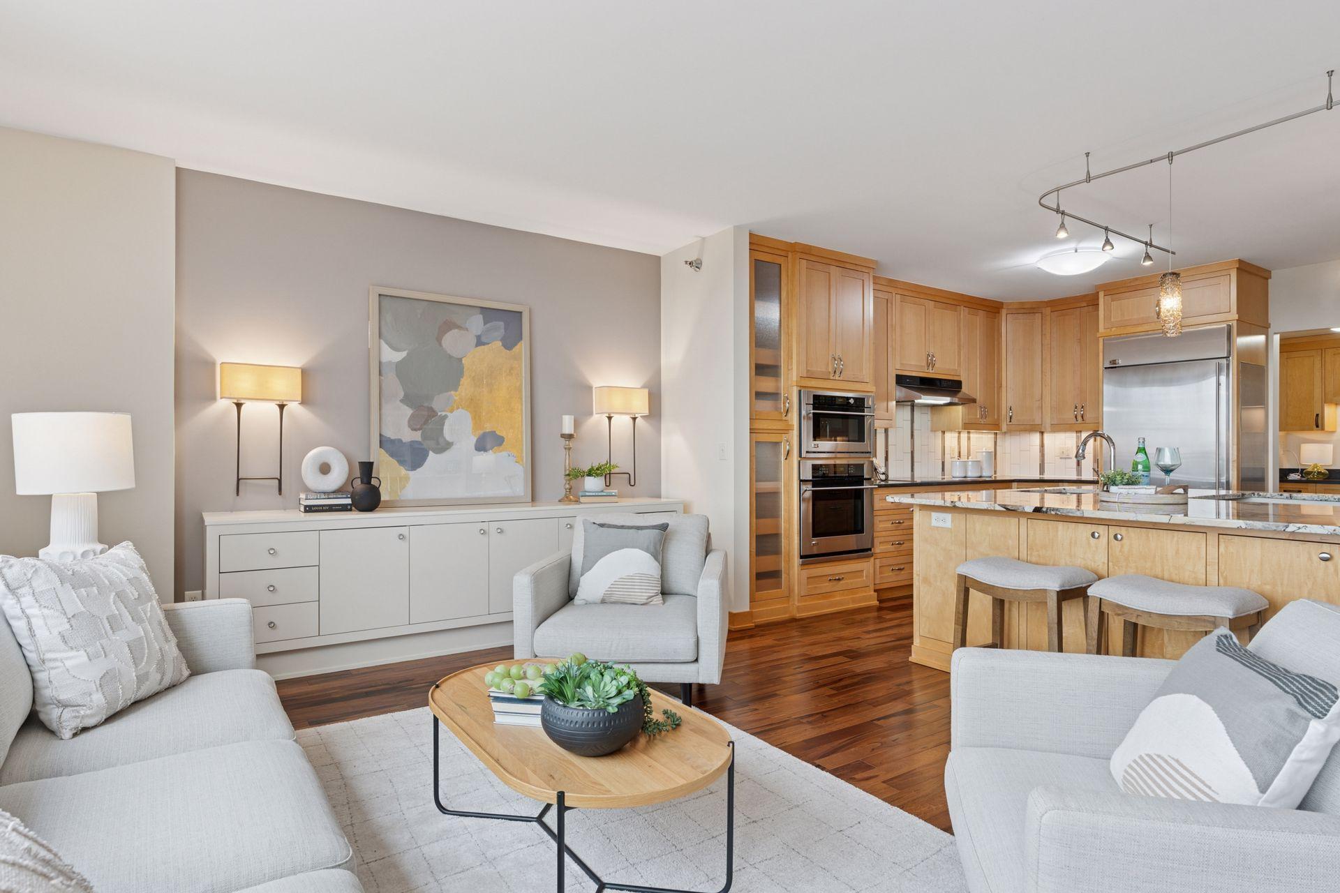 401 S 1st Street Unit: 1812