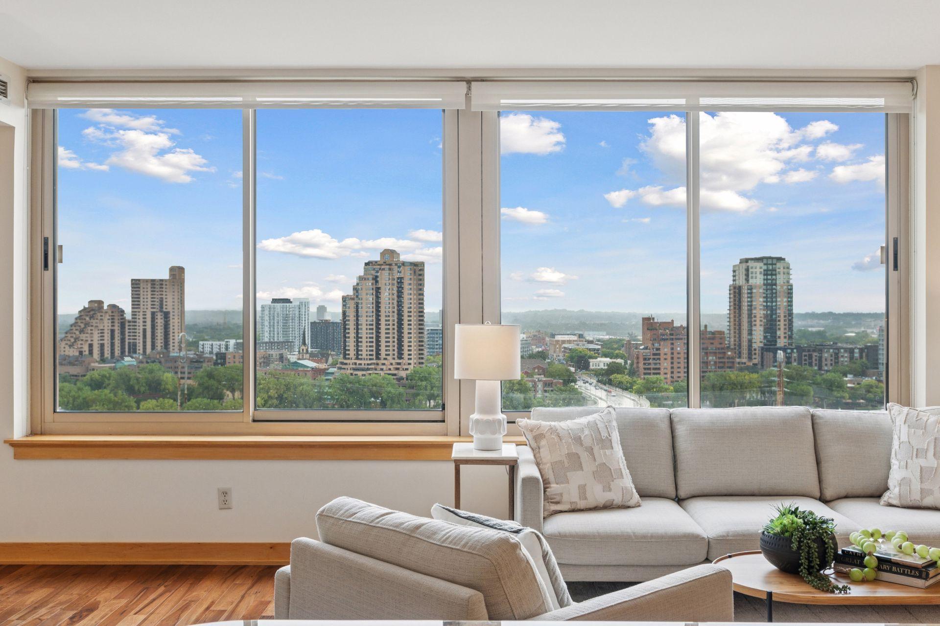 401 S 1st Street Unit: 1812