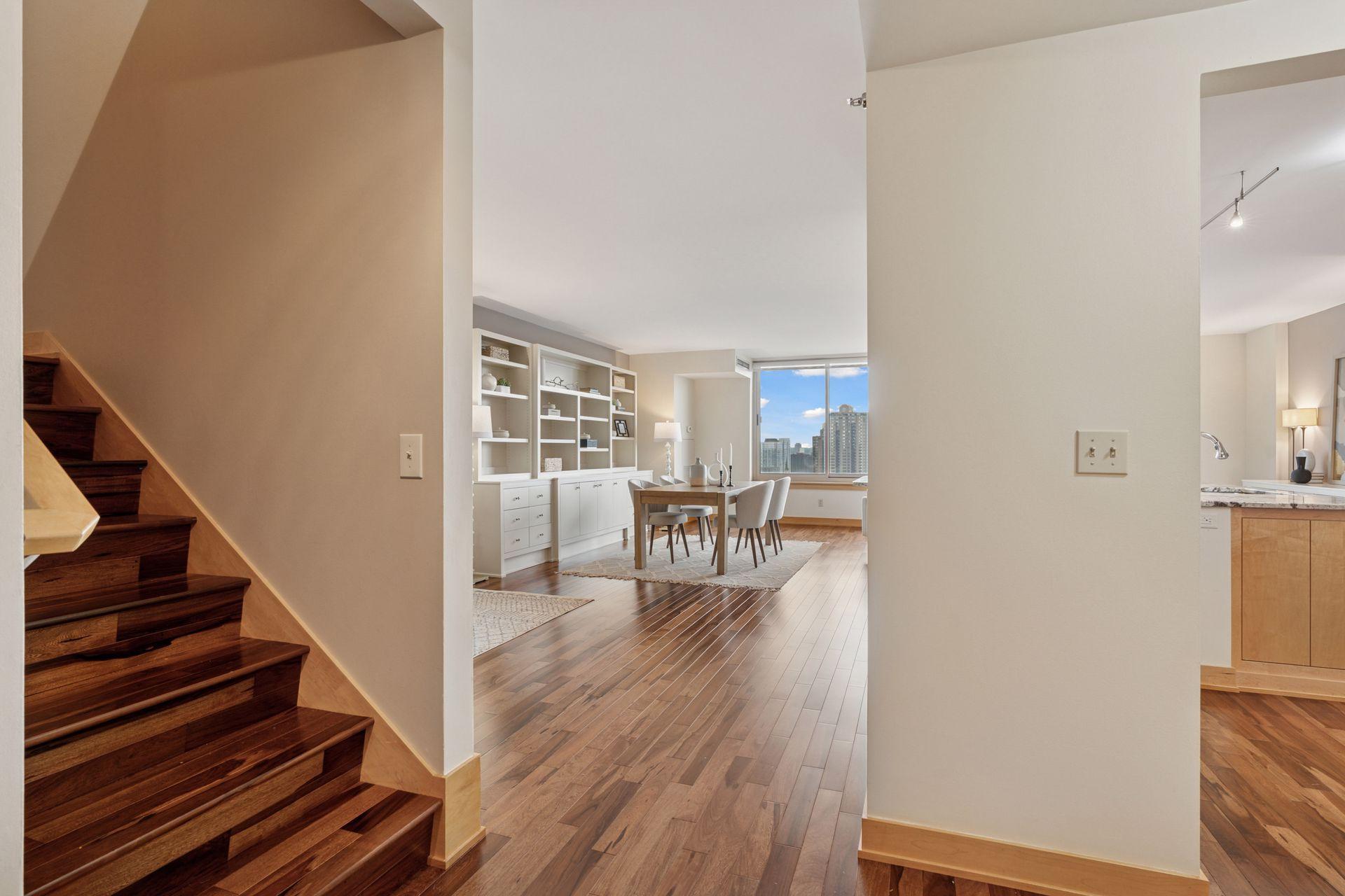 401 S 1st Street Unit: 1812