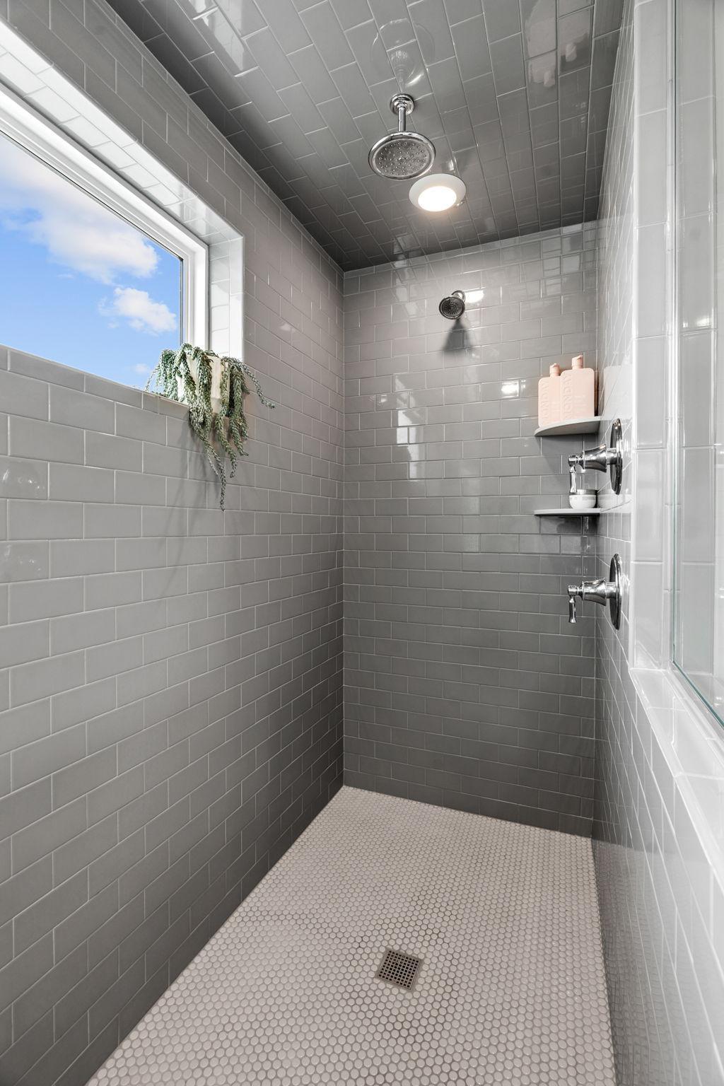 16452 Duluth Trail