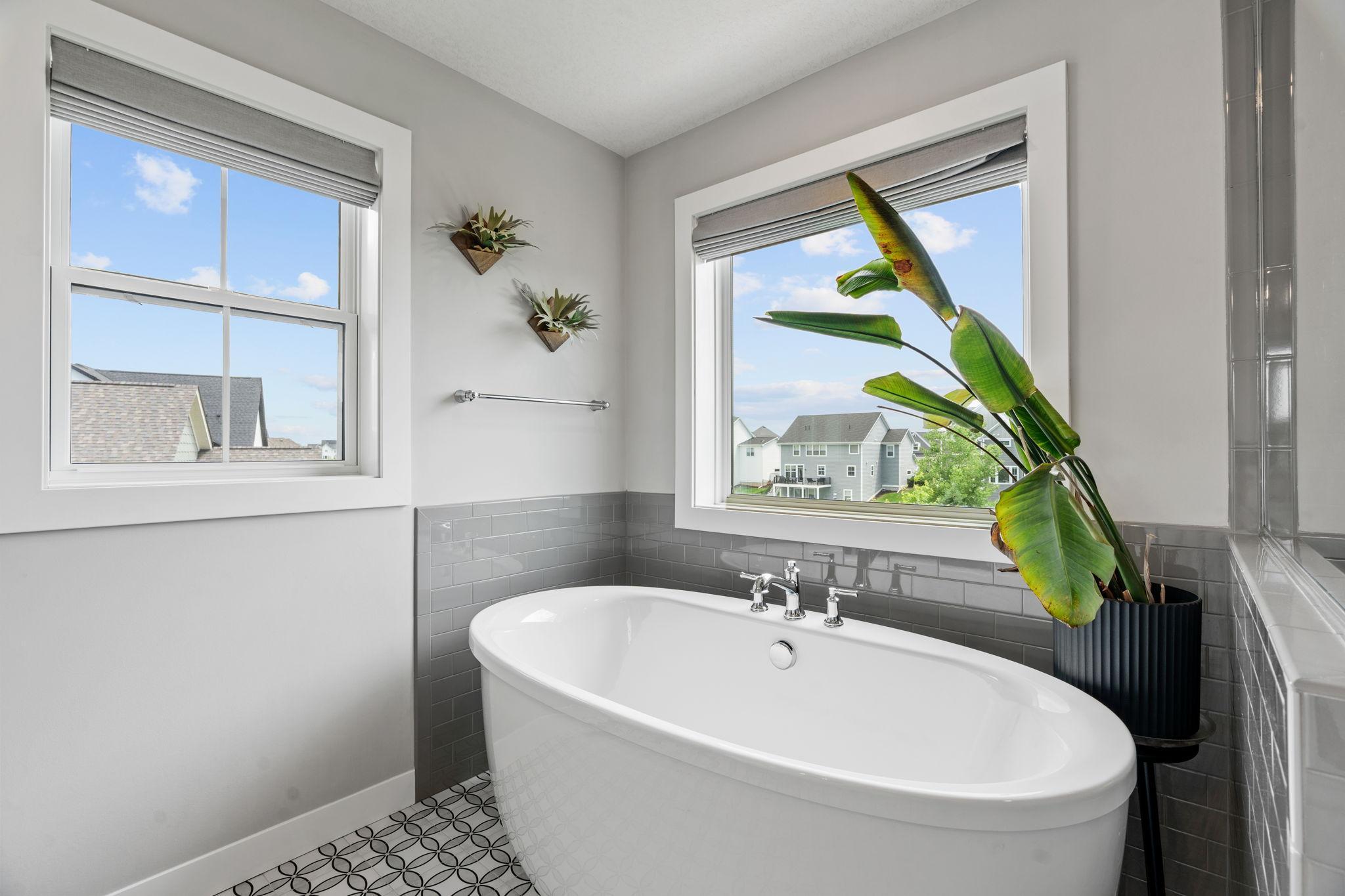 16452 Duluth Trail