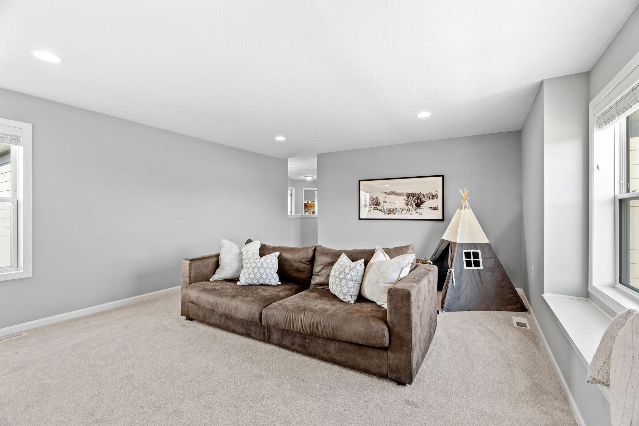 16547 Draft Horse Boulevard