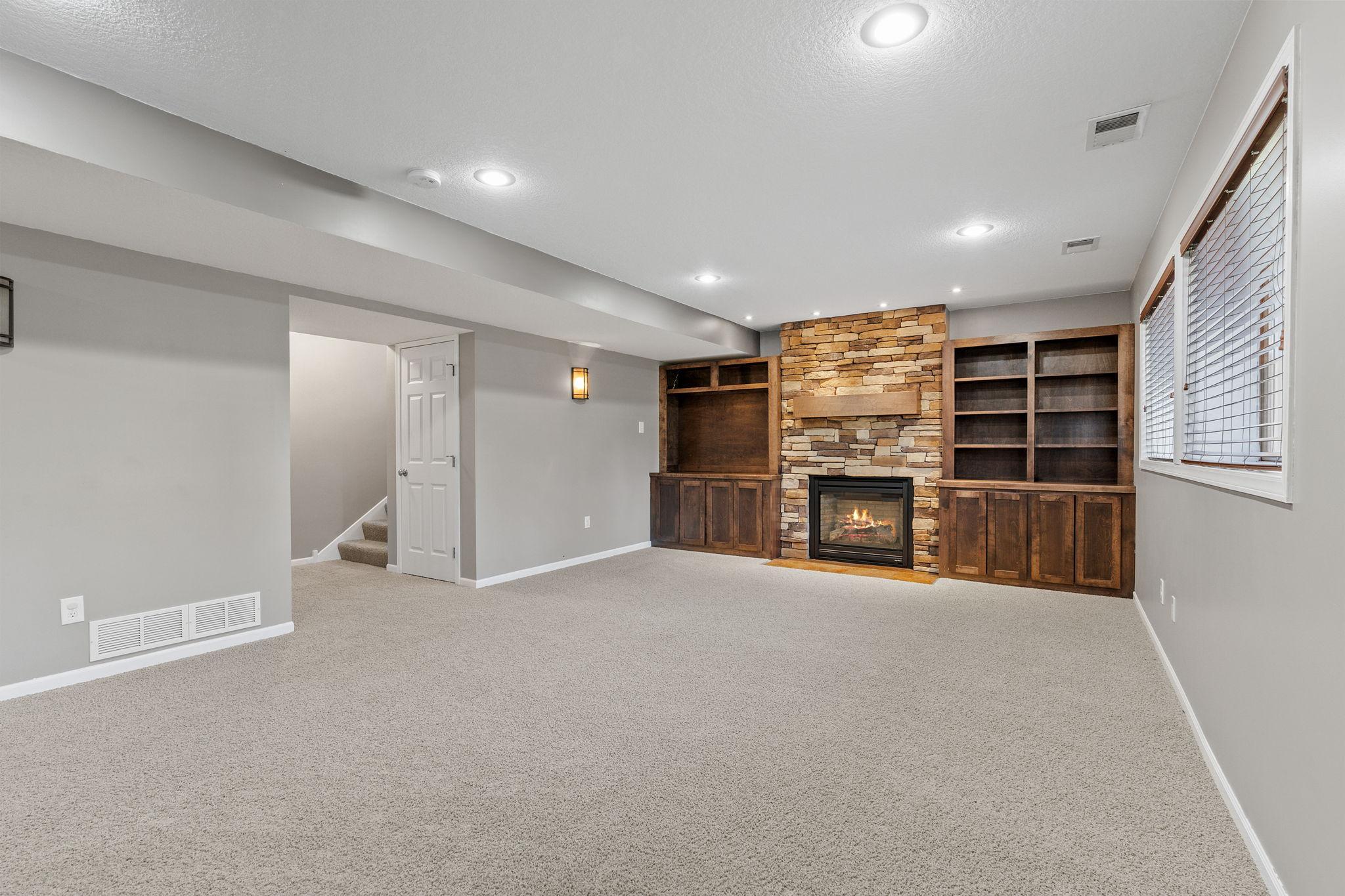 16296 Fallbrook Drive