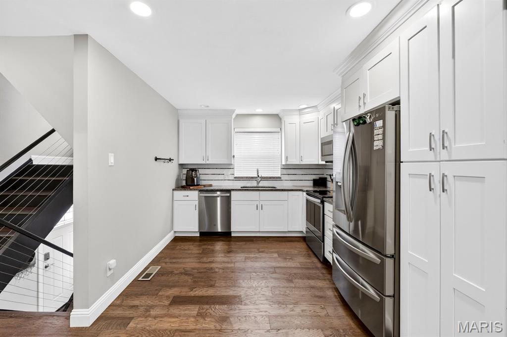 96 Conway Cove Drive