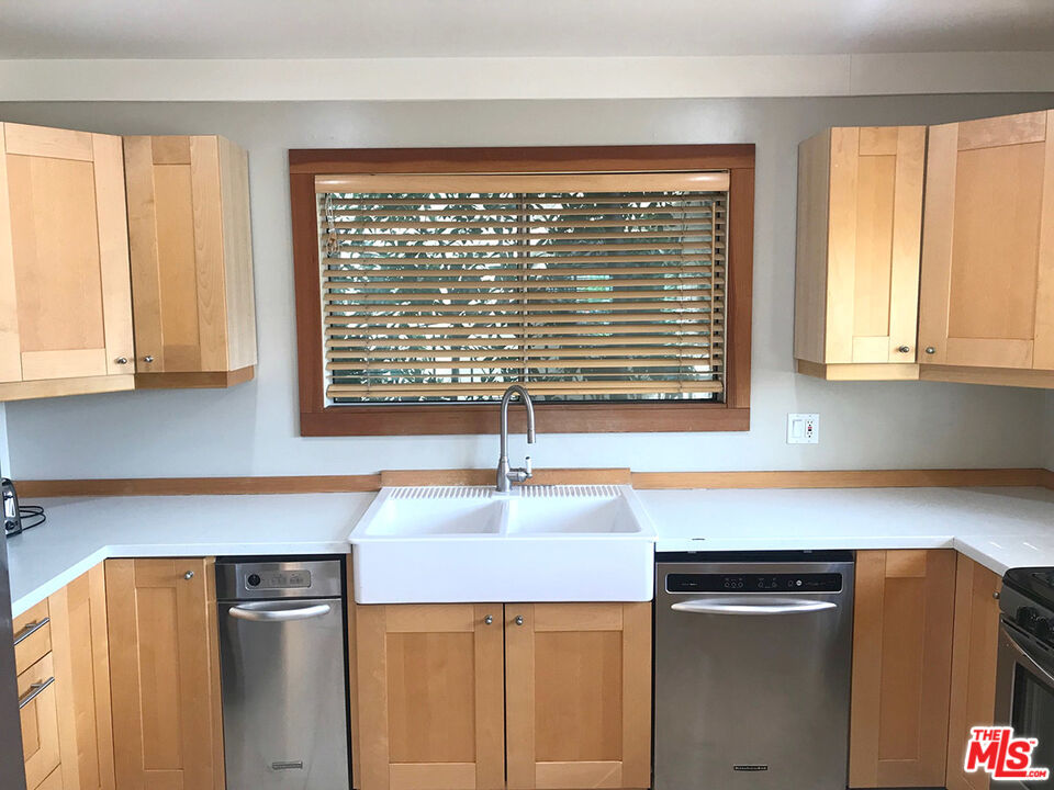 1223 SUNSET PLAZA DR., UNIT A