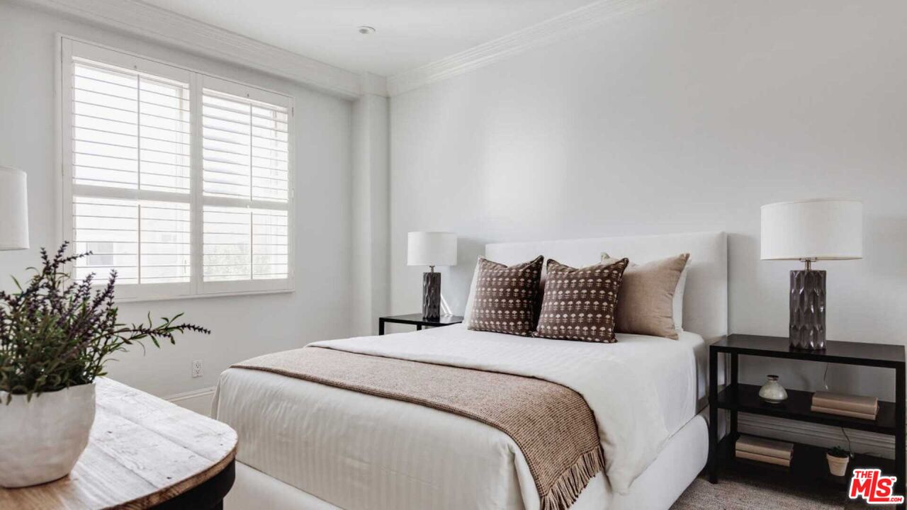 11738 Kiowa Ave Unit: 304