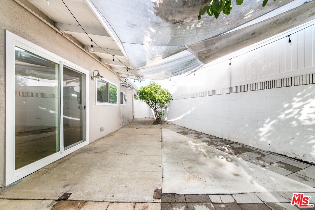 12042 Sylvester St Unit: 42