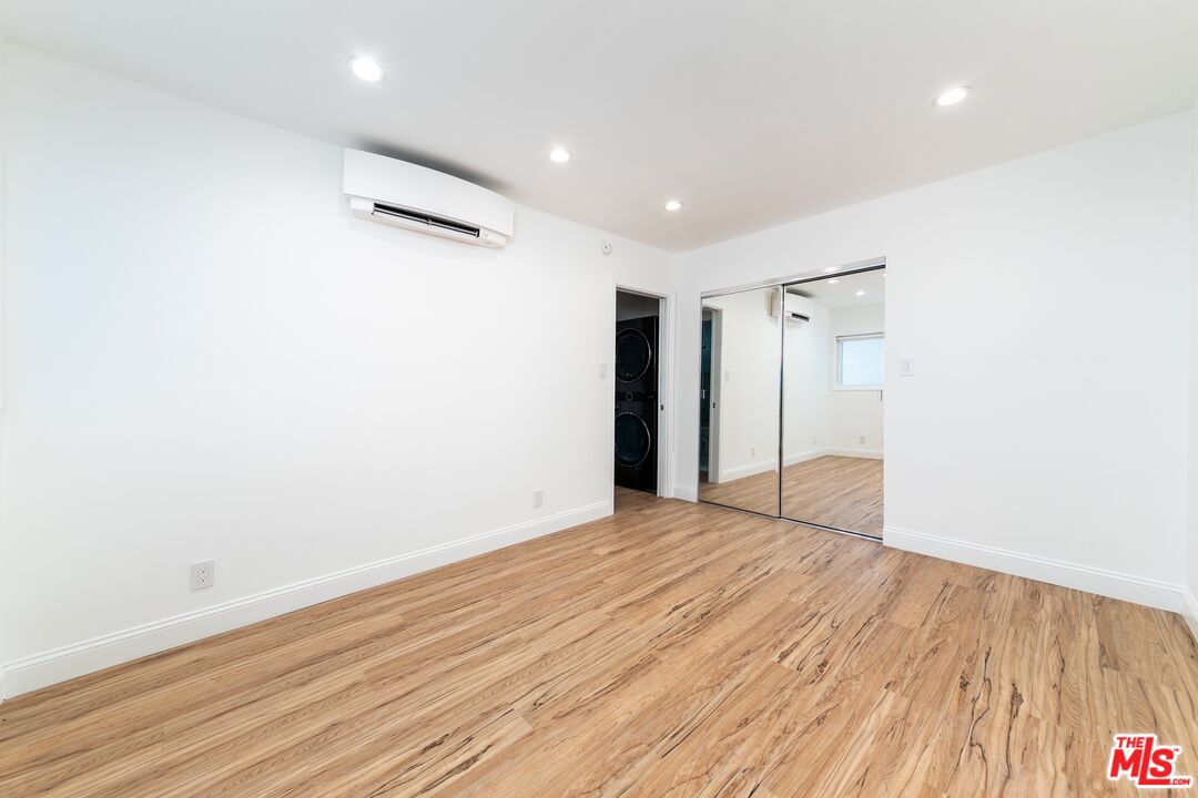 12042 Sylvester St Unit: 42