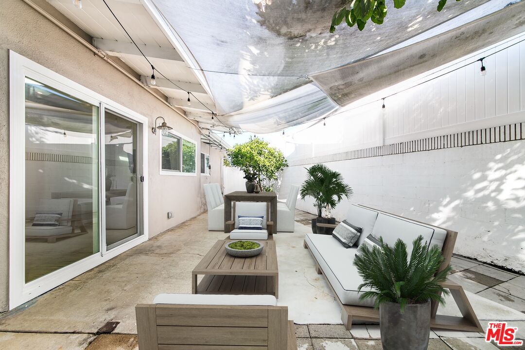 12042 Sylvester St Unit: 42