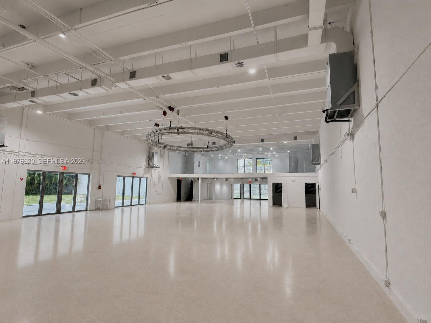 550 NW 29th St