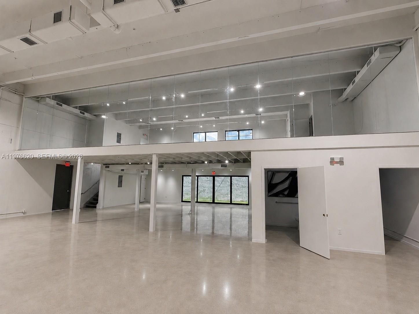 550 NW 29th St