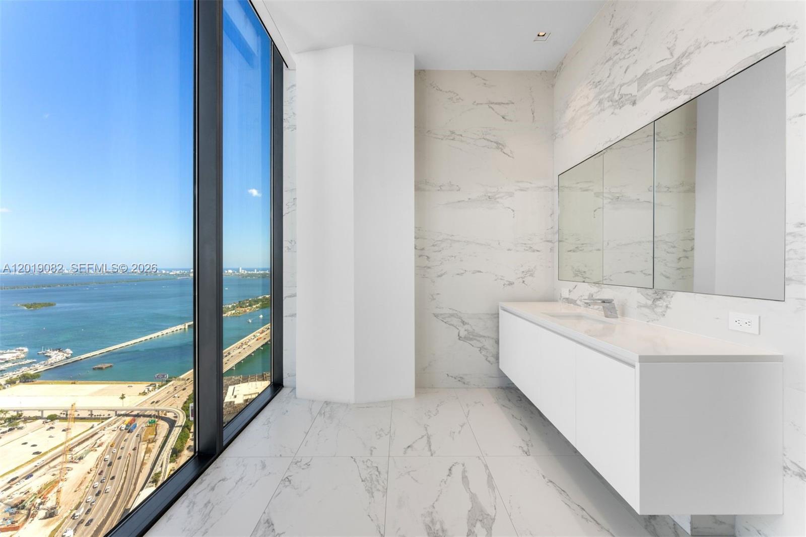 1000 Biscayne Blvd # 5101