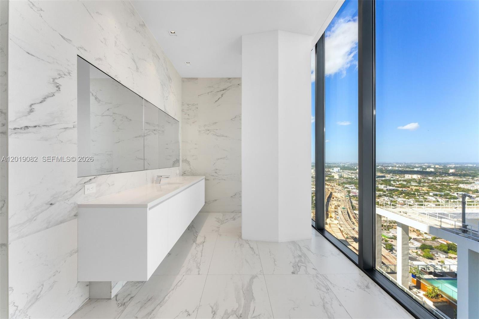 1000 Biscayne Blvd # 5101