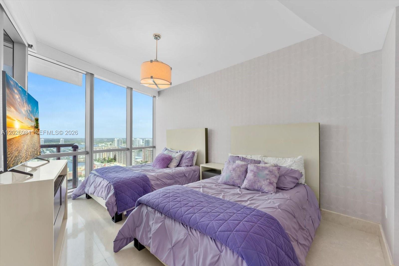 17121 Collins Ave # 3905