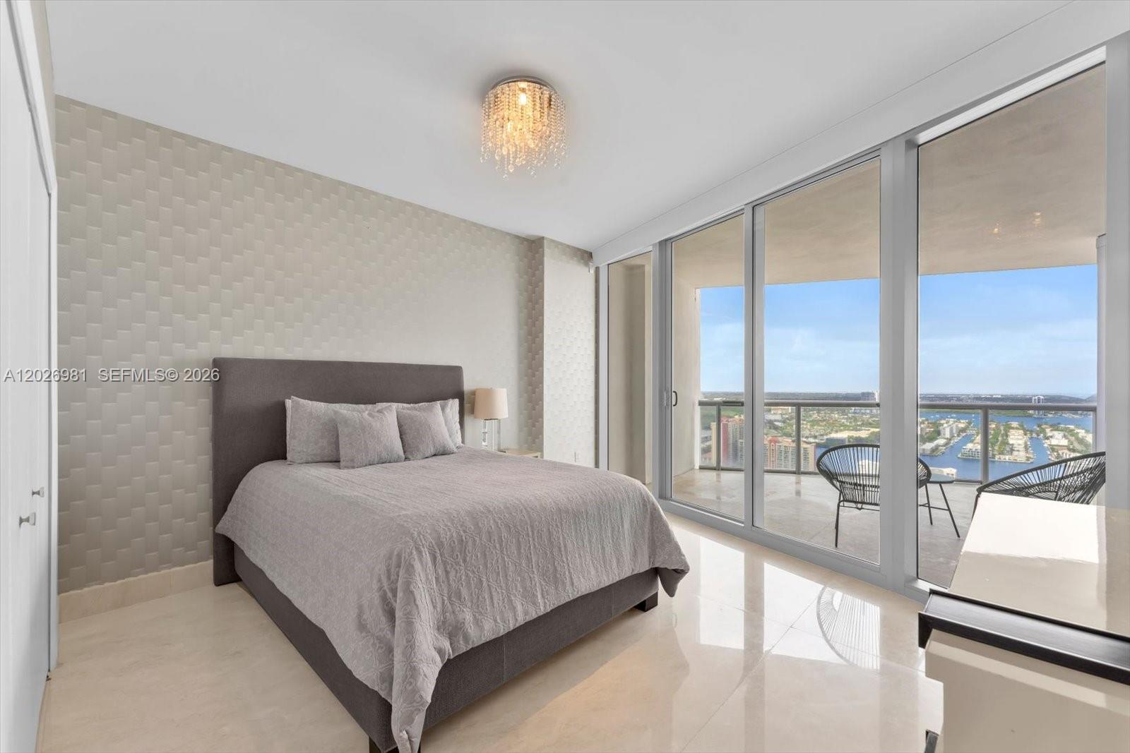 17121 Collins Ave # 3905