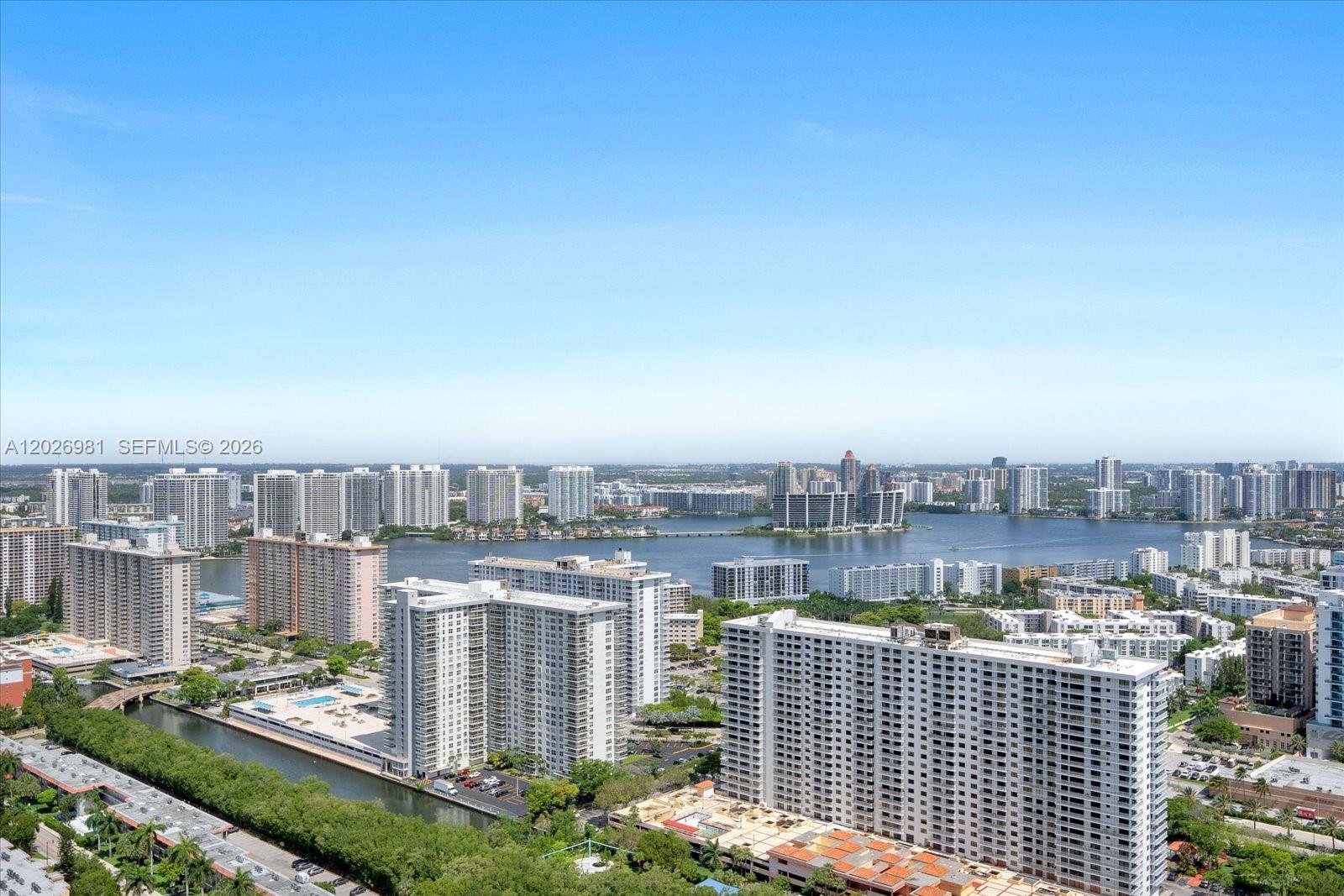 17121 Collins Ave # 3905