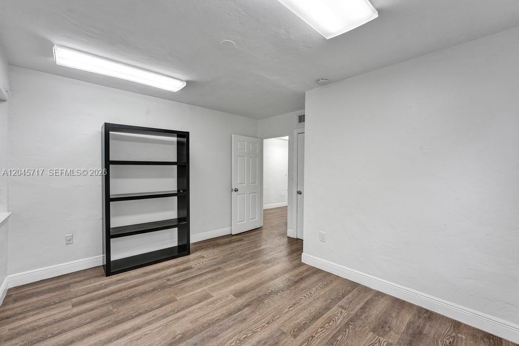 1225 Alton Rd