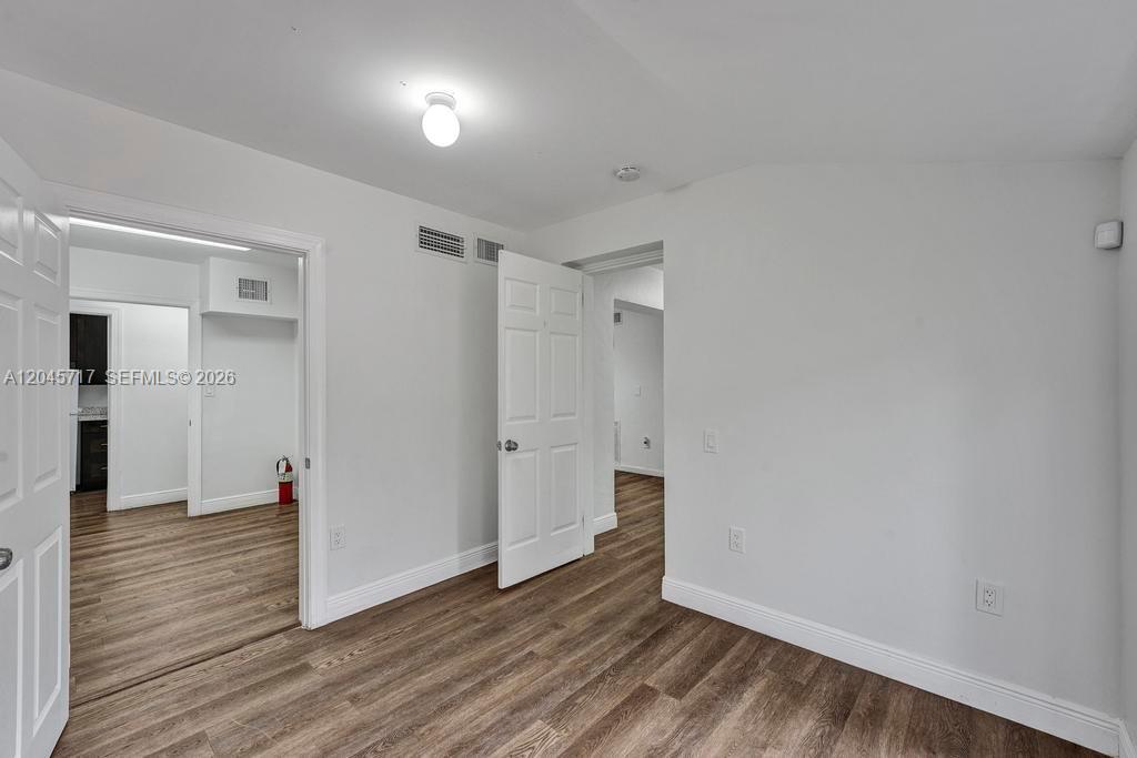 1225 Alton Rd