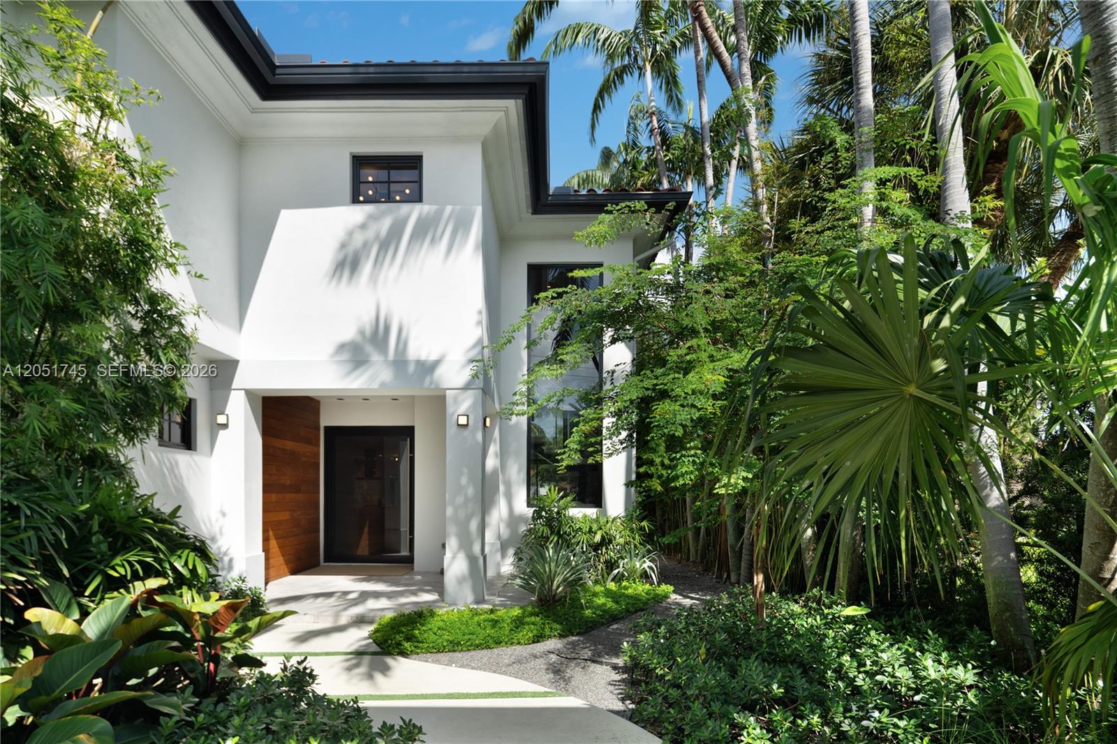 4442 Prairie Ave