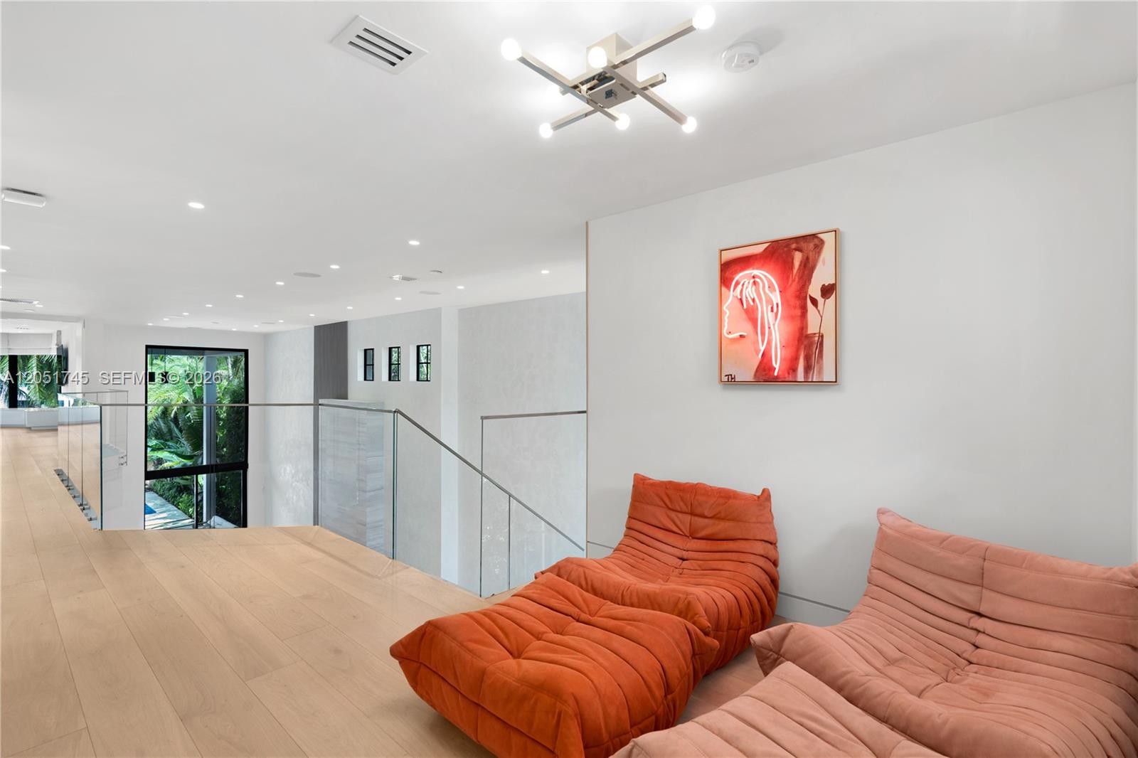 4442 Prairie Ave