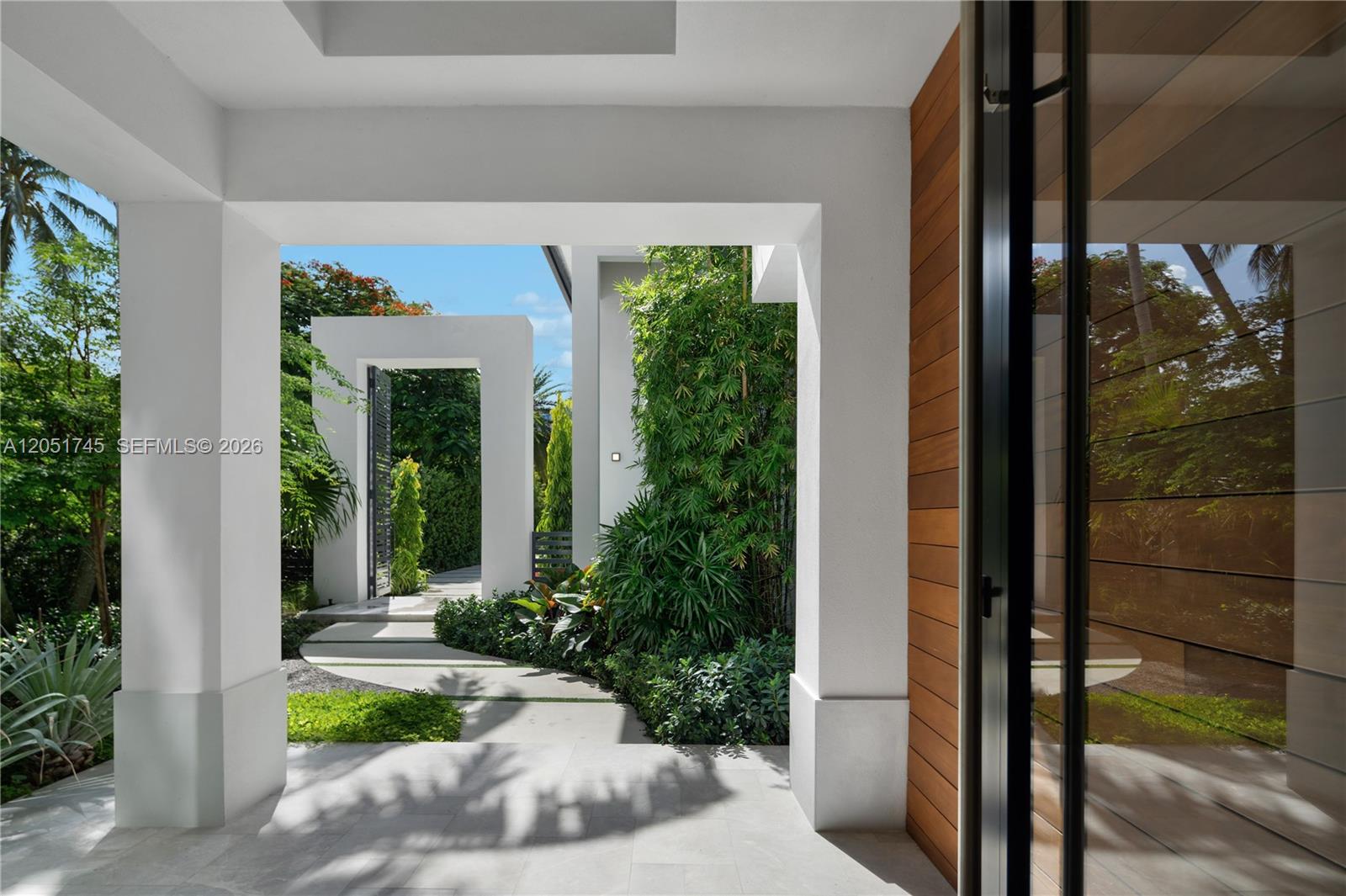 4442 Prairie Ave