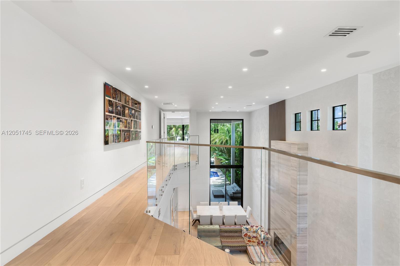 4442 Prairie Ave