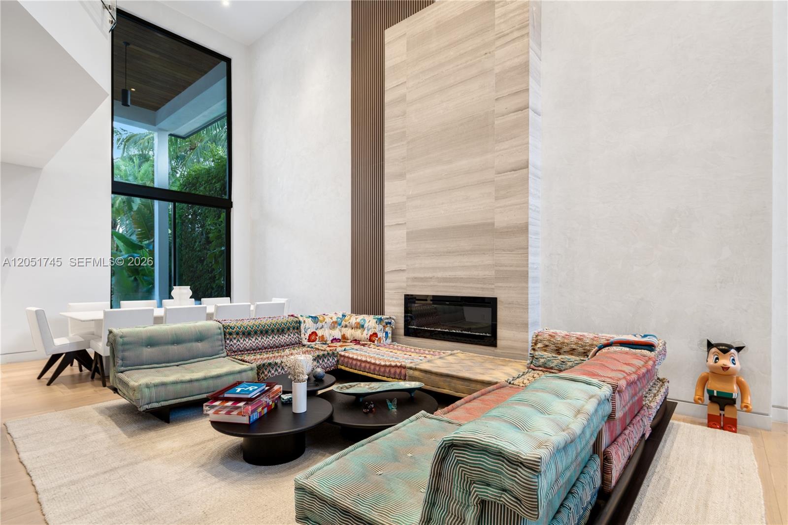 4442 Prairie Ave