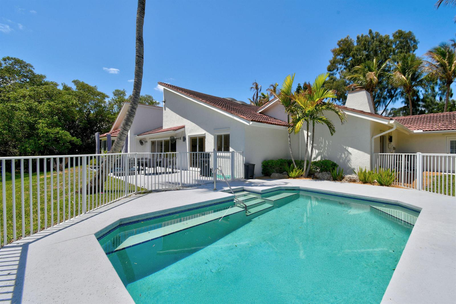 114 N Beach Road