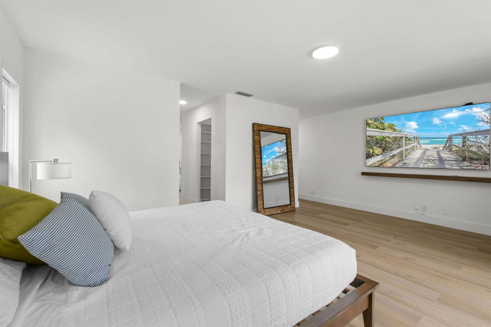 114 N Beach Road