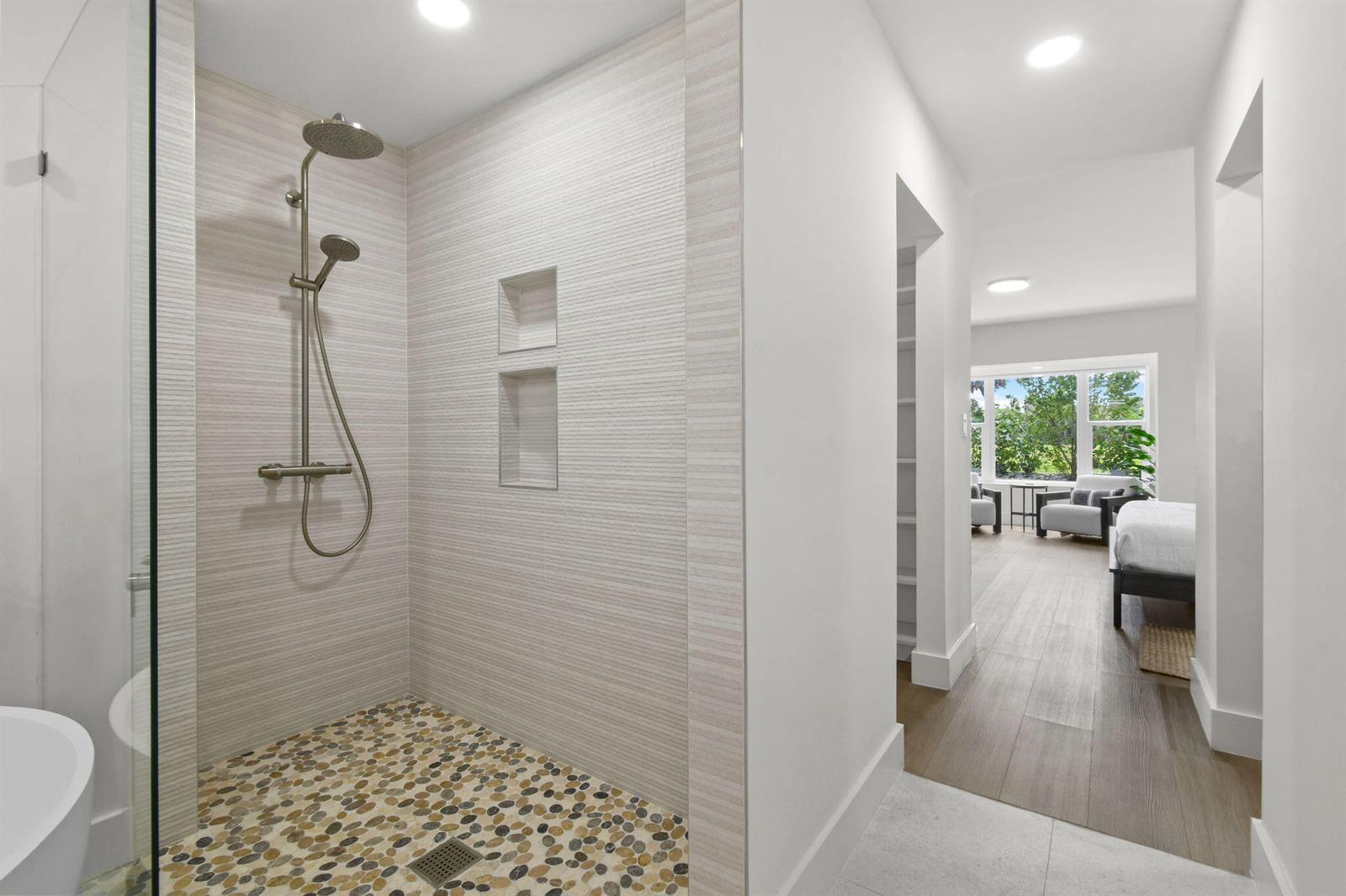 114 N Beach Road