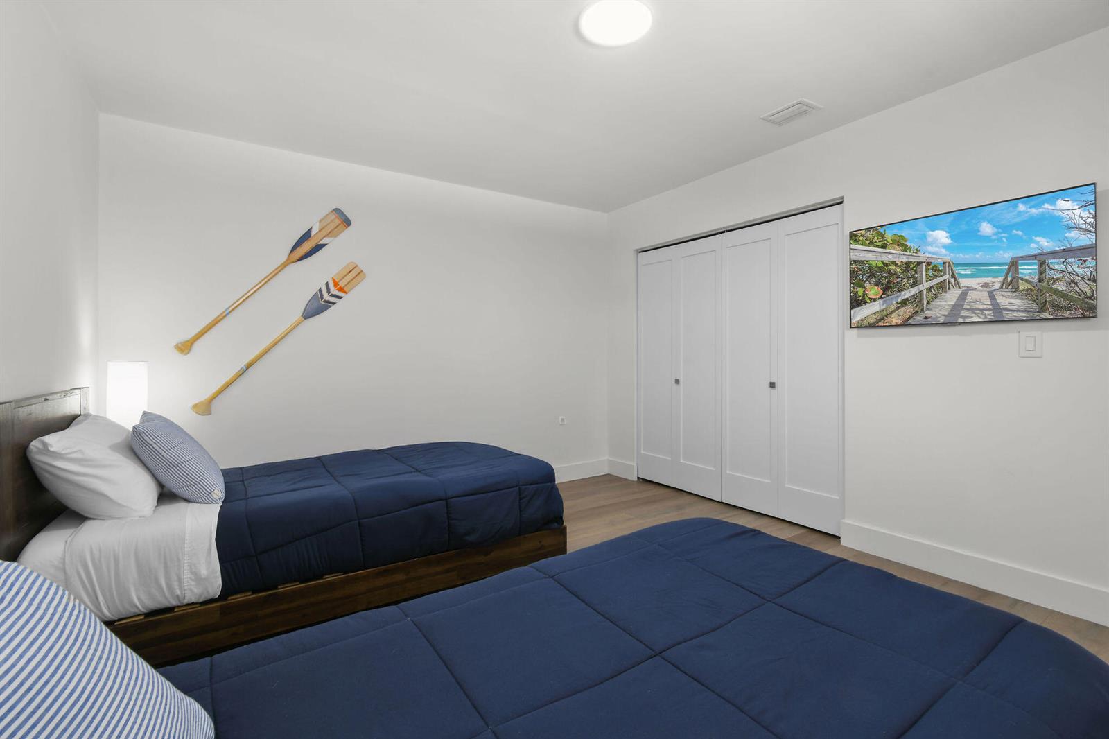 114 N Beach Road