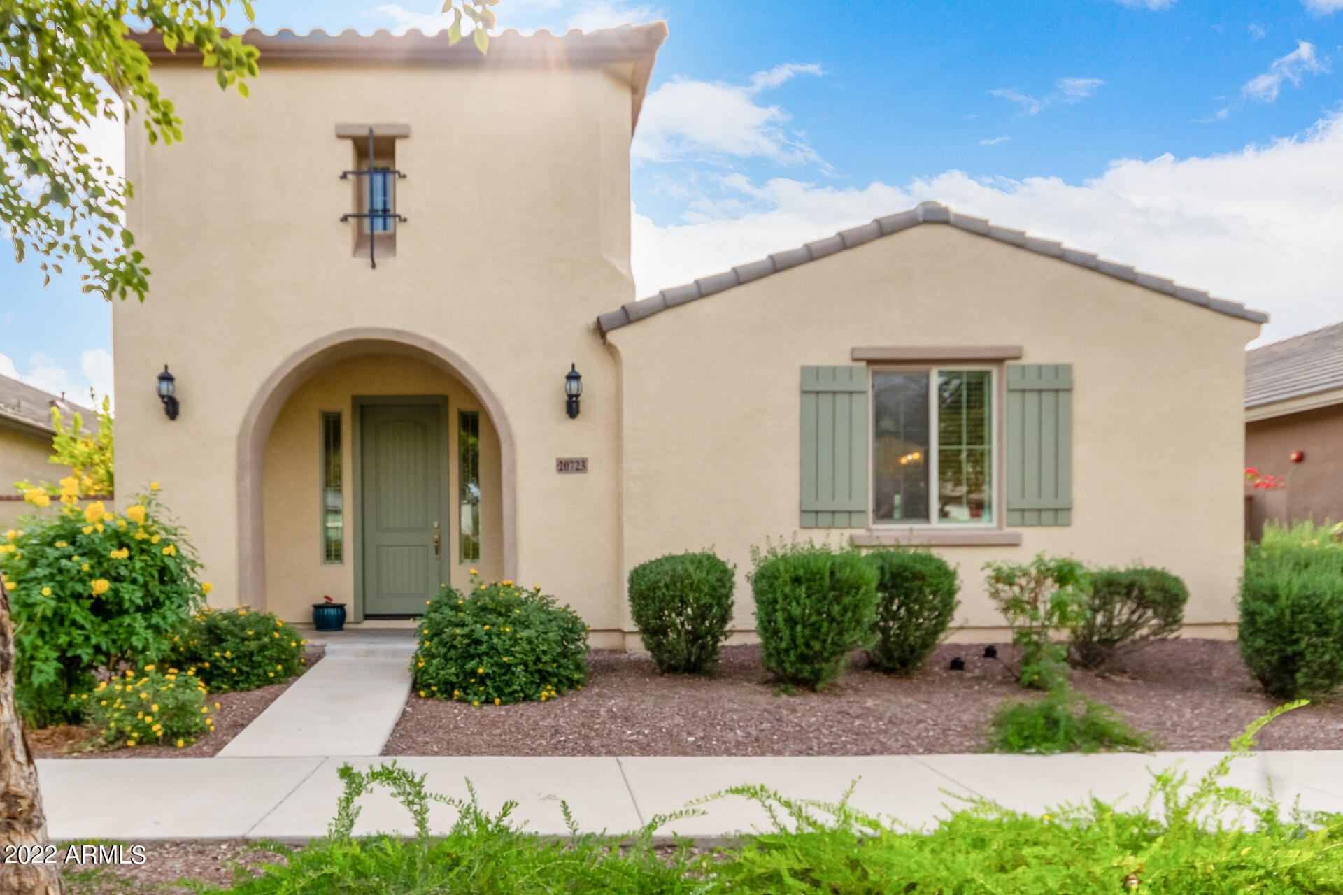 20723 W LEGEND Trail