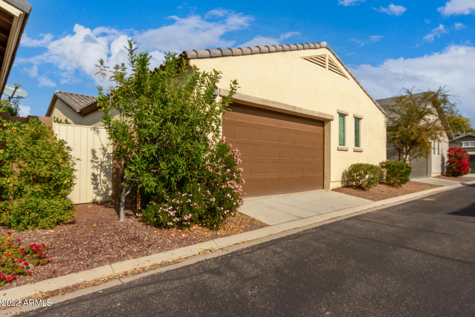 20723 W LEGEND Trail