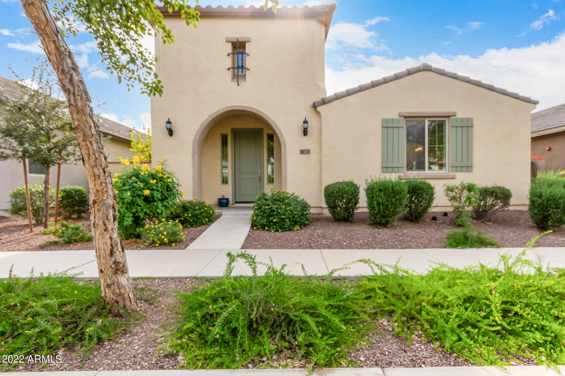 20723 W LEGEND Trail